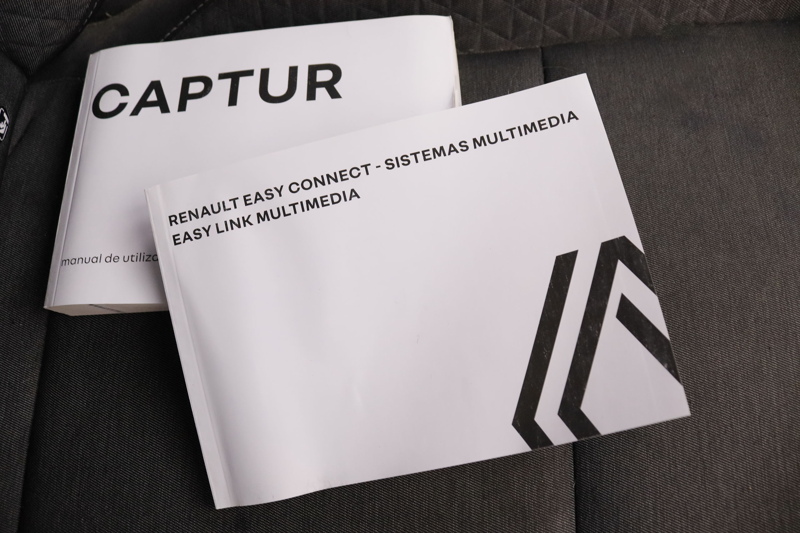 Renault Captur 1.0 TCE INTENS 90CV 5P # IVA DEDUCIBLE foto 24