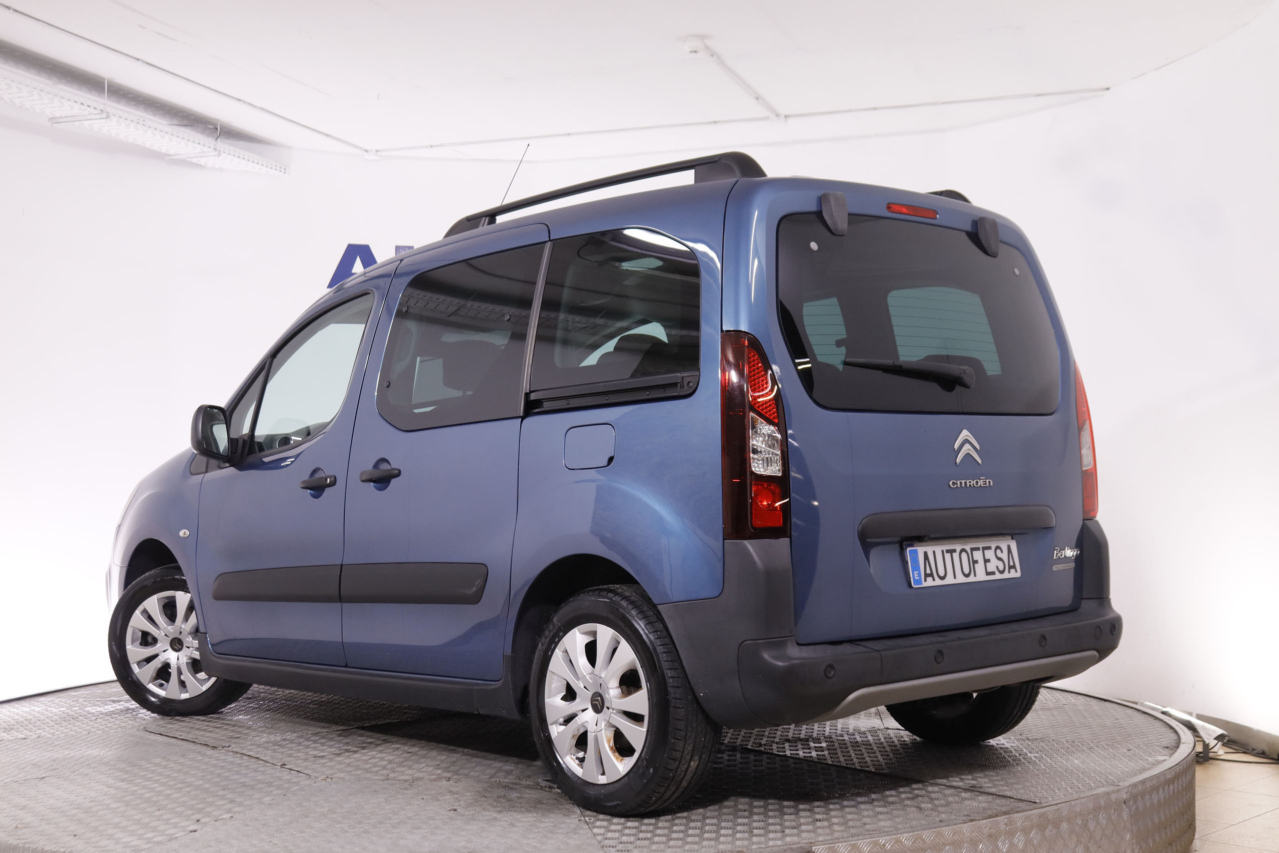 Citroen Berlingo MULTISPACE 1.2i 20 ANIVERSARIO 110CV 5P # PARKTRONIC foto 5