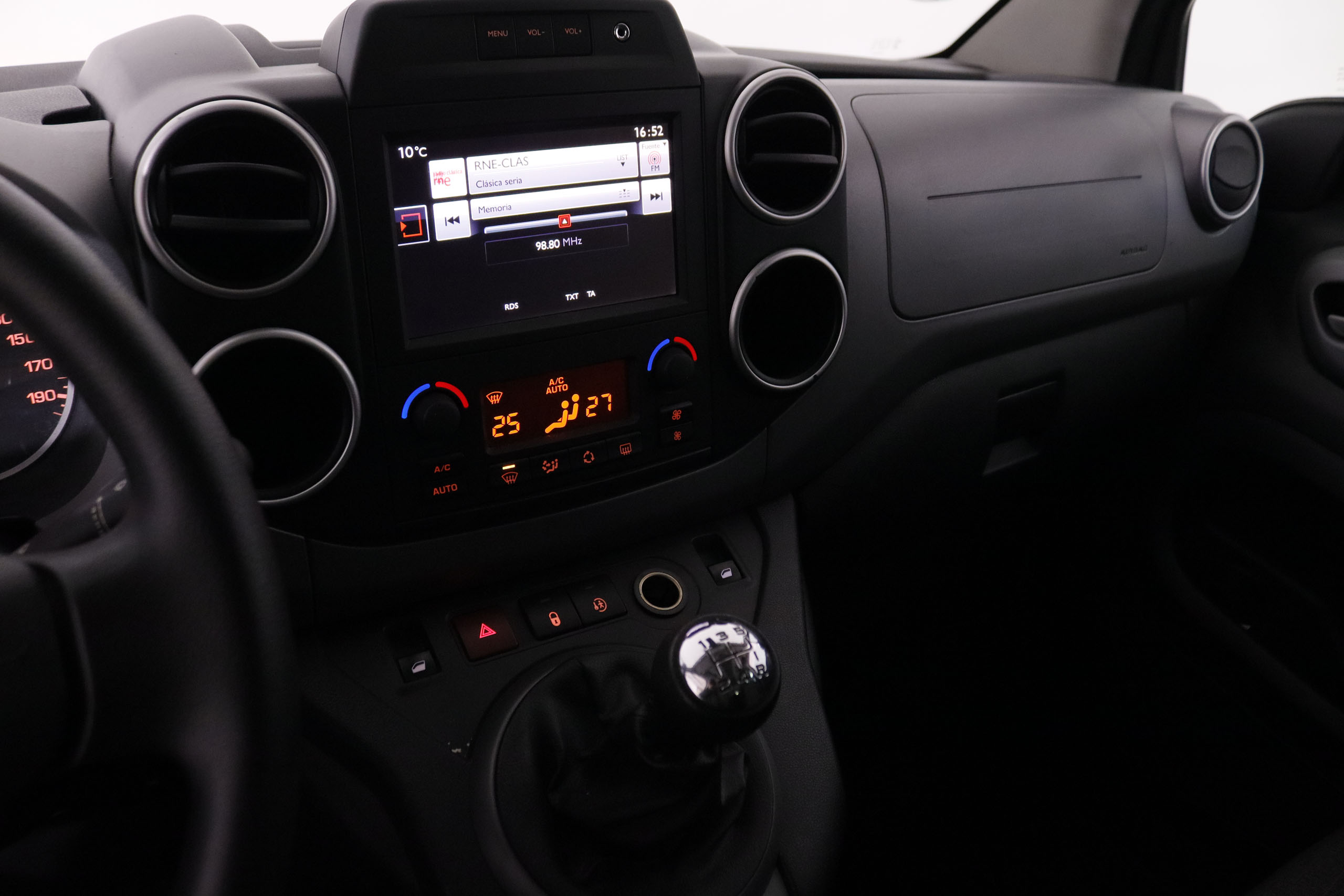 Citroen Berlingo MULTISPACE 1.2i 20 ANIVERSARIO 110CV 5P # PARKTRONIC foto 19