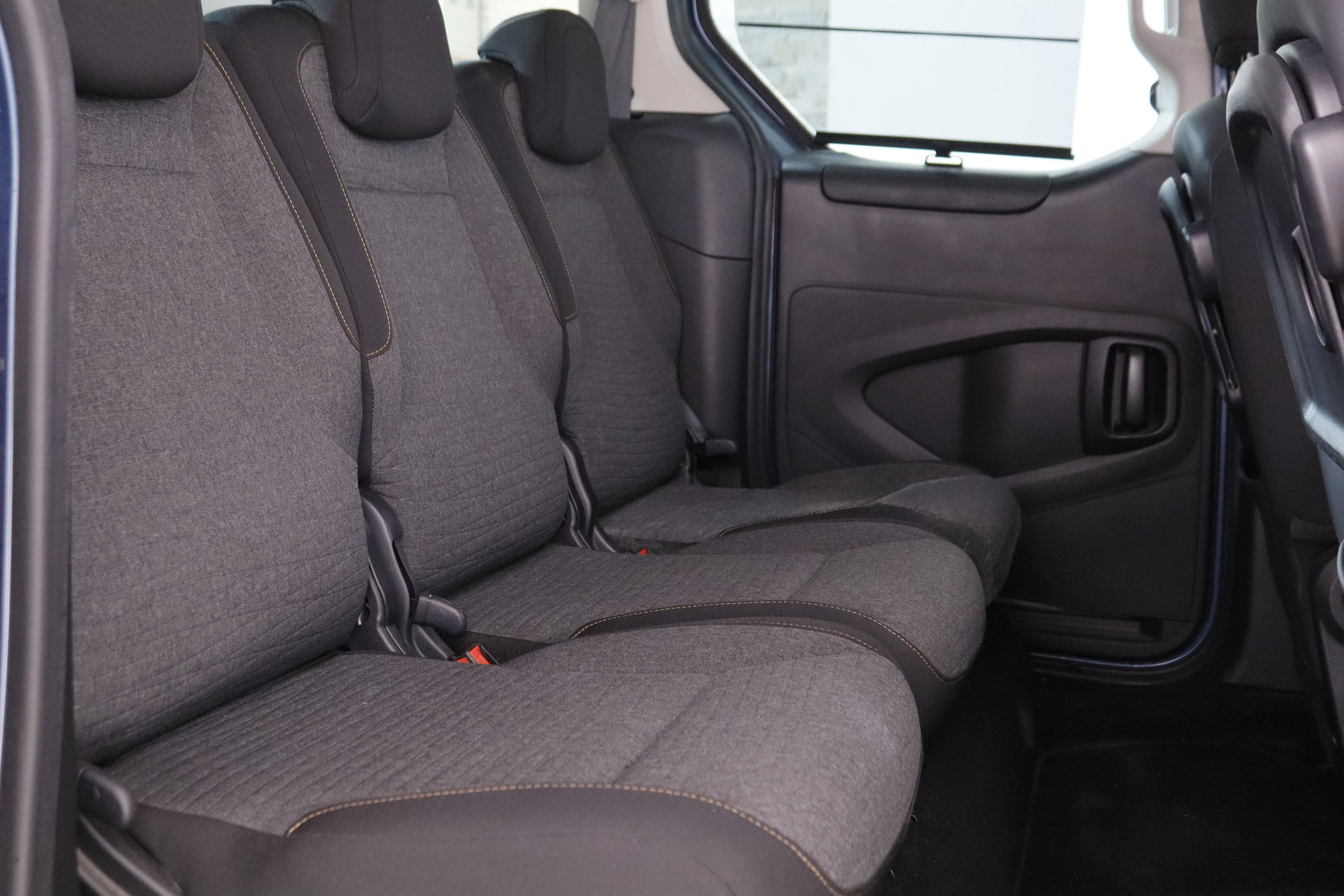 Citroen Berlingo MULTISPACE 1.2i 20 ANIVERSARIO 110CV 5P # PARKTRONIC foto 25