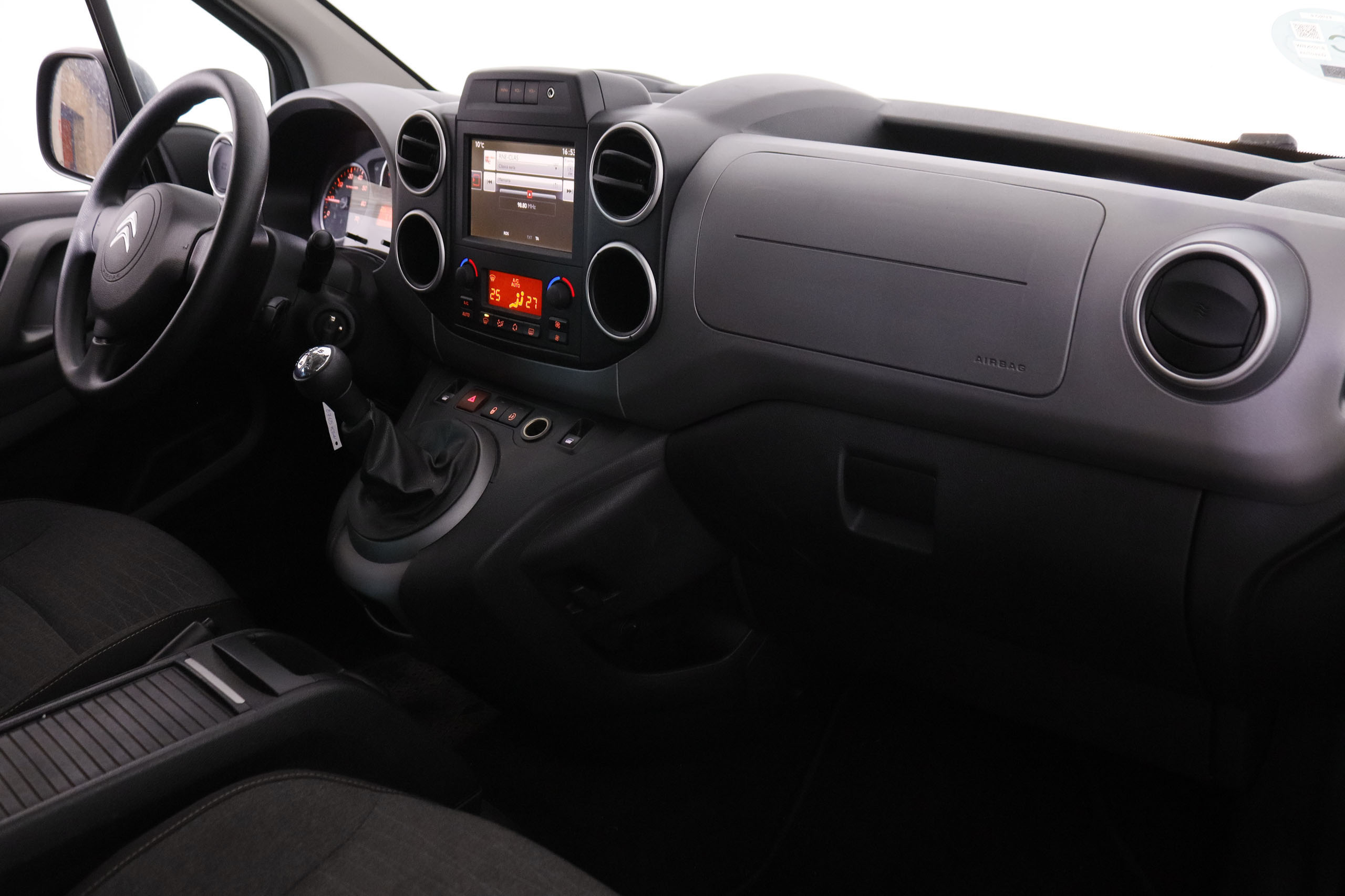 Citroen Berlingo MULTISPACE 1.2i 20 ANIVERSARIO 110CV 5P # PARKTRONIC foto 17