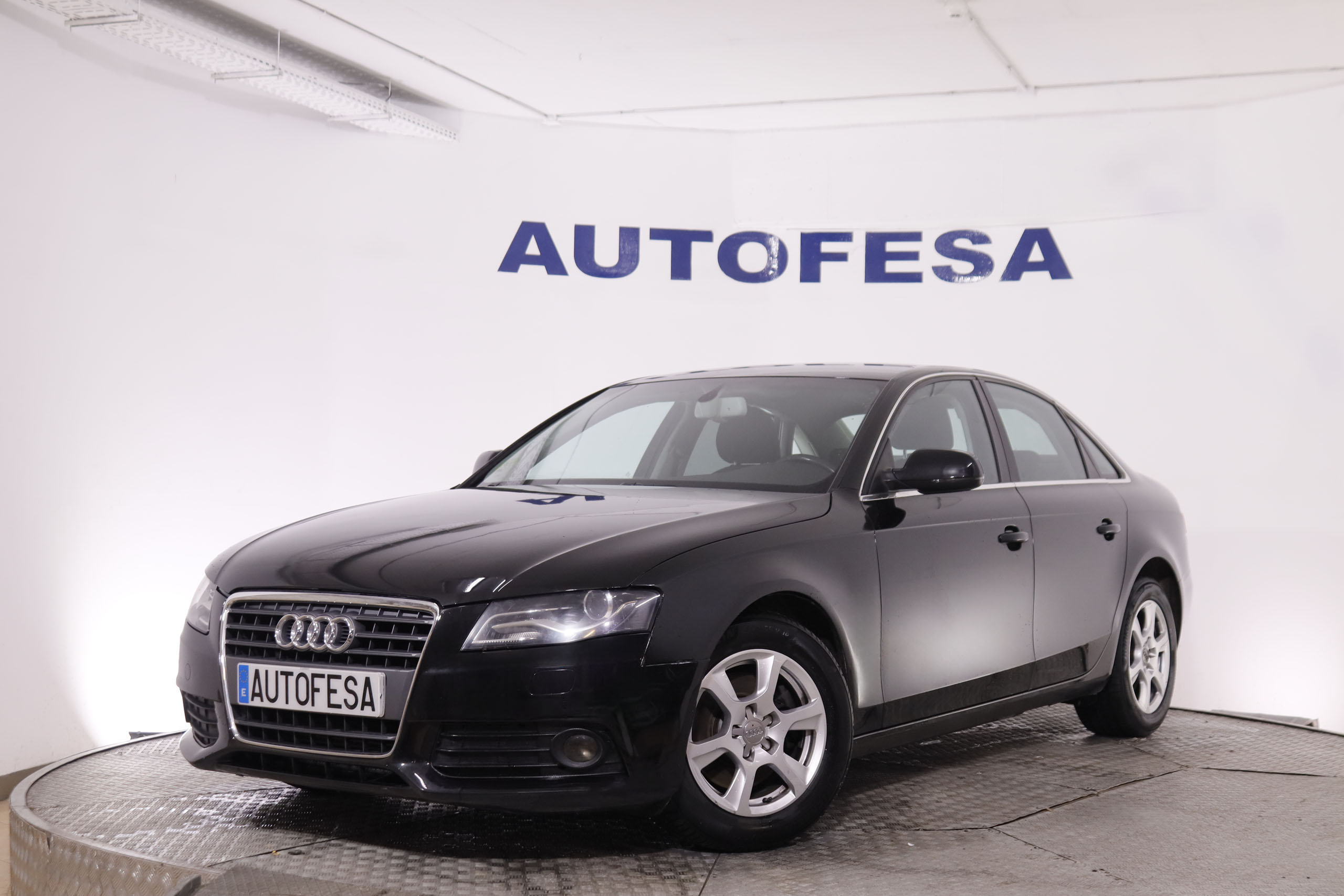 Audi A4 2.0 TDI MULTITRONIC AUTO 143CV 4P # PARKTRONIC foto 1
