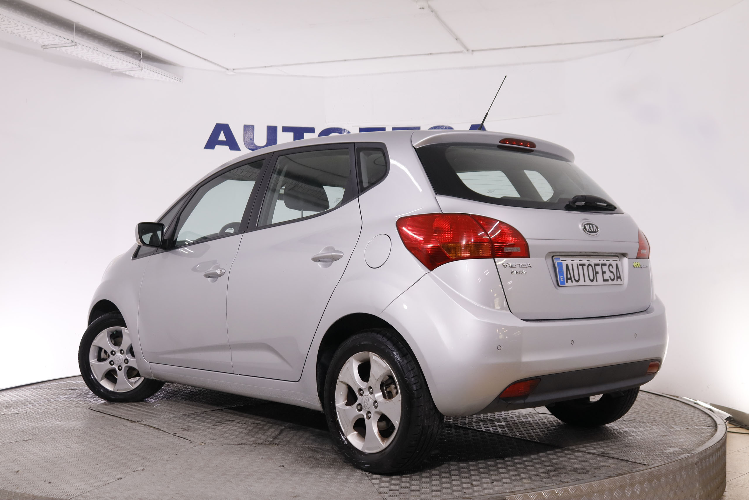 Kia Venga 1.6 CRDI VGT EMOTION 128CV 5P # PARKTRONIC foto 5