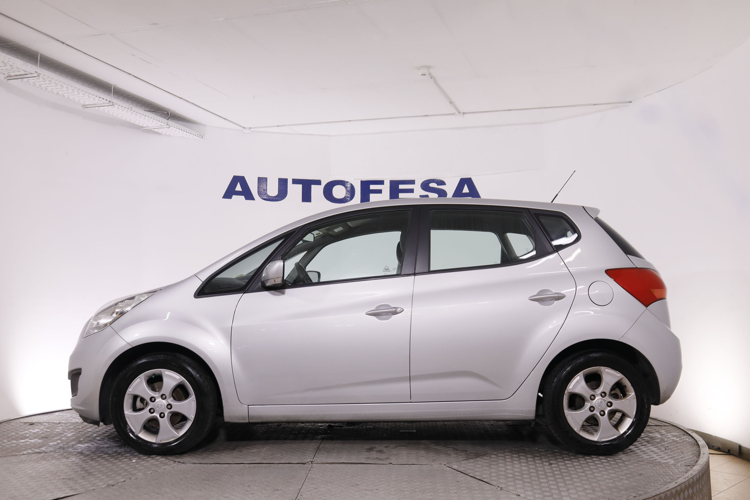 Kia Venga 1.6 CRDI VGT EMOTION 128CV 5P # PARKTRONIC foto 13