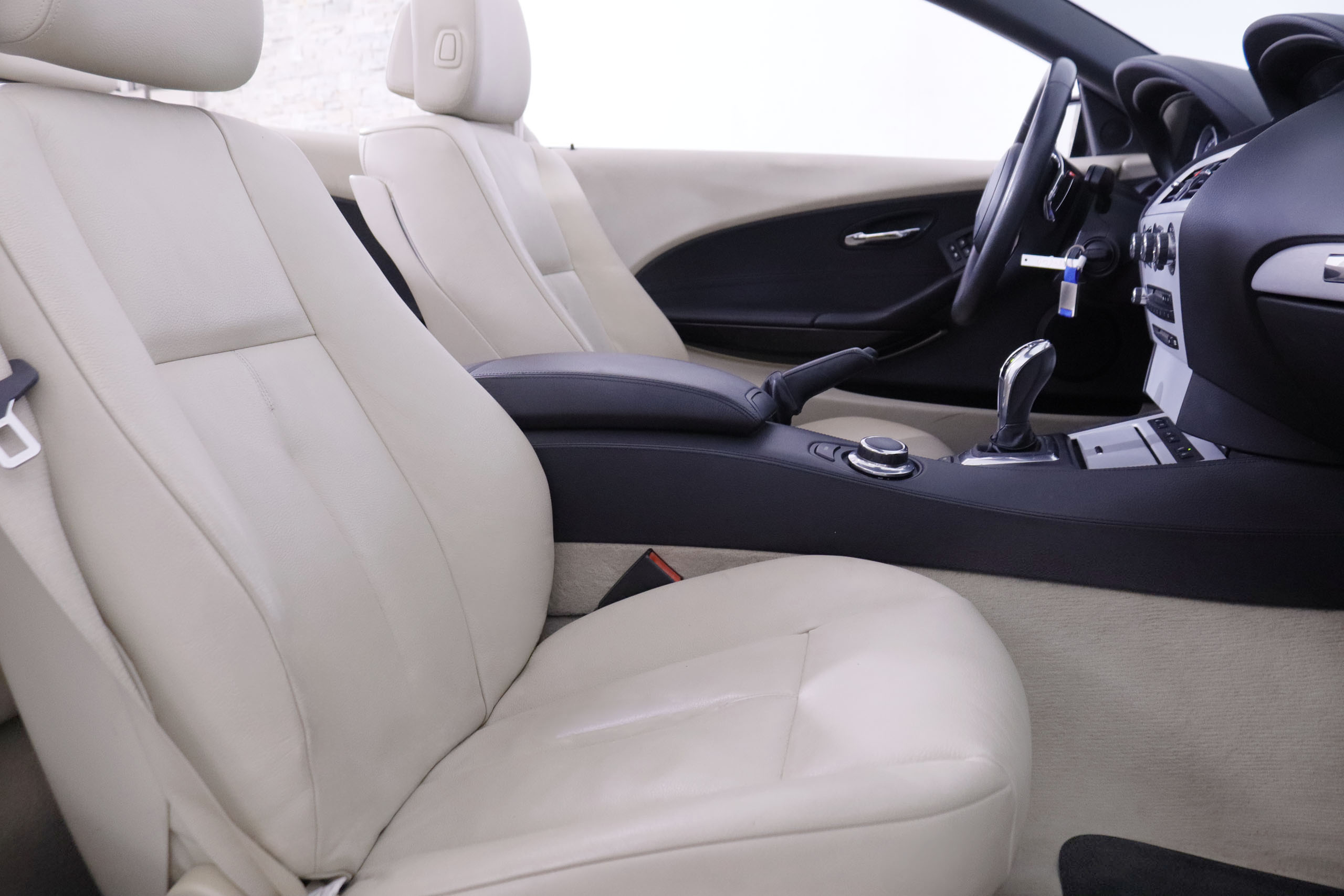 BMW 630 SERIE 6 630I E63 AUTO 272CV 2P AUTO # NAVY, CUERO, LEVAS BLUETOOTH foto 32