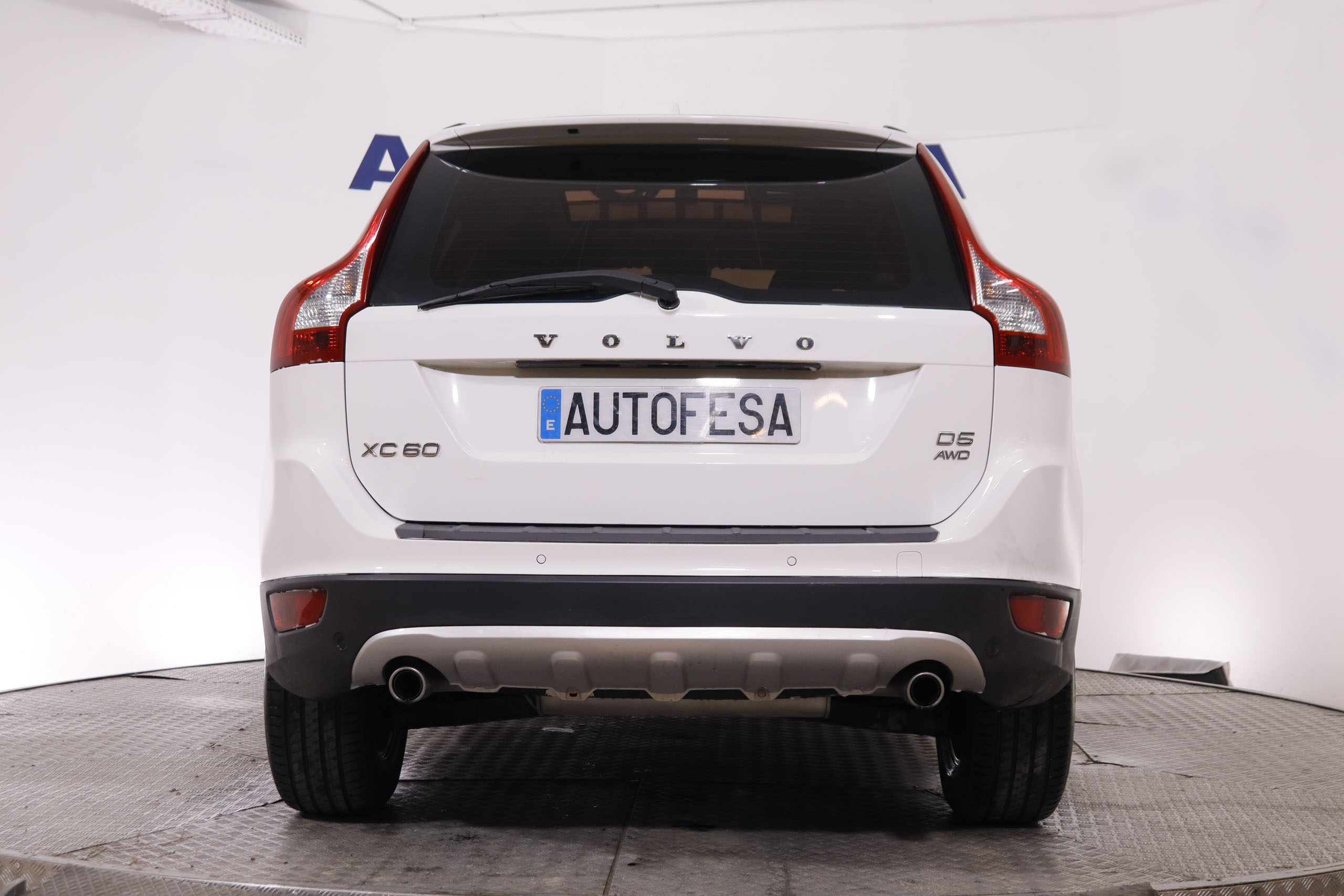 Volvo Xc 60 2.5 MOMENTUM AWD AUTO 205CV 5P # TECHO ELECTRICO, NAVY, PARKTRONIC foto 6