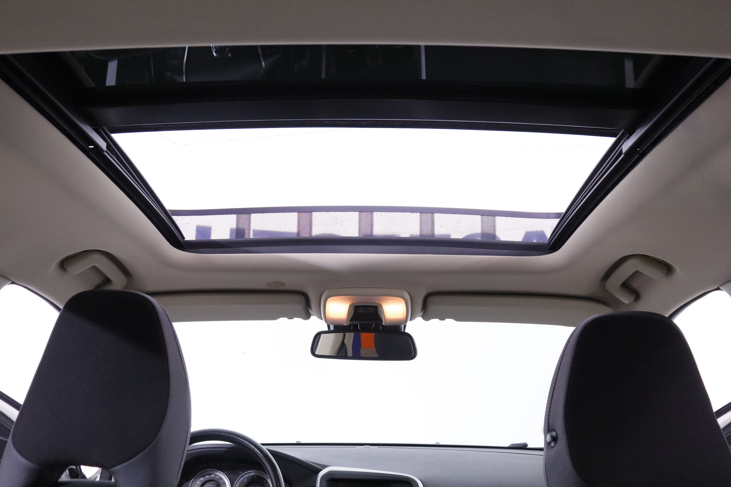 Volvo Xc 60 2.5 MOMENTUM AWD AUTO 205CV 5P # TECHO ELECTRICO, NAVY, PARKTRONIC foto 14