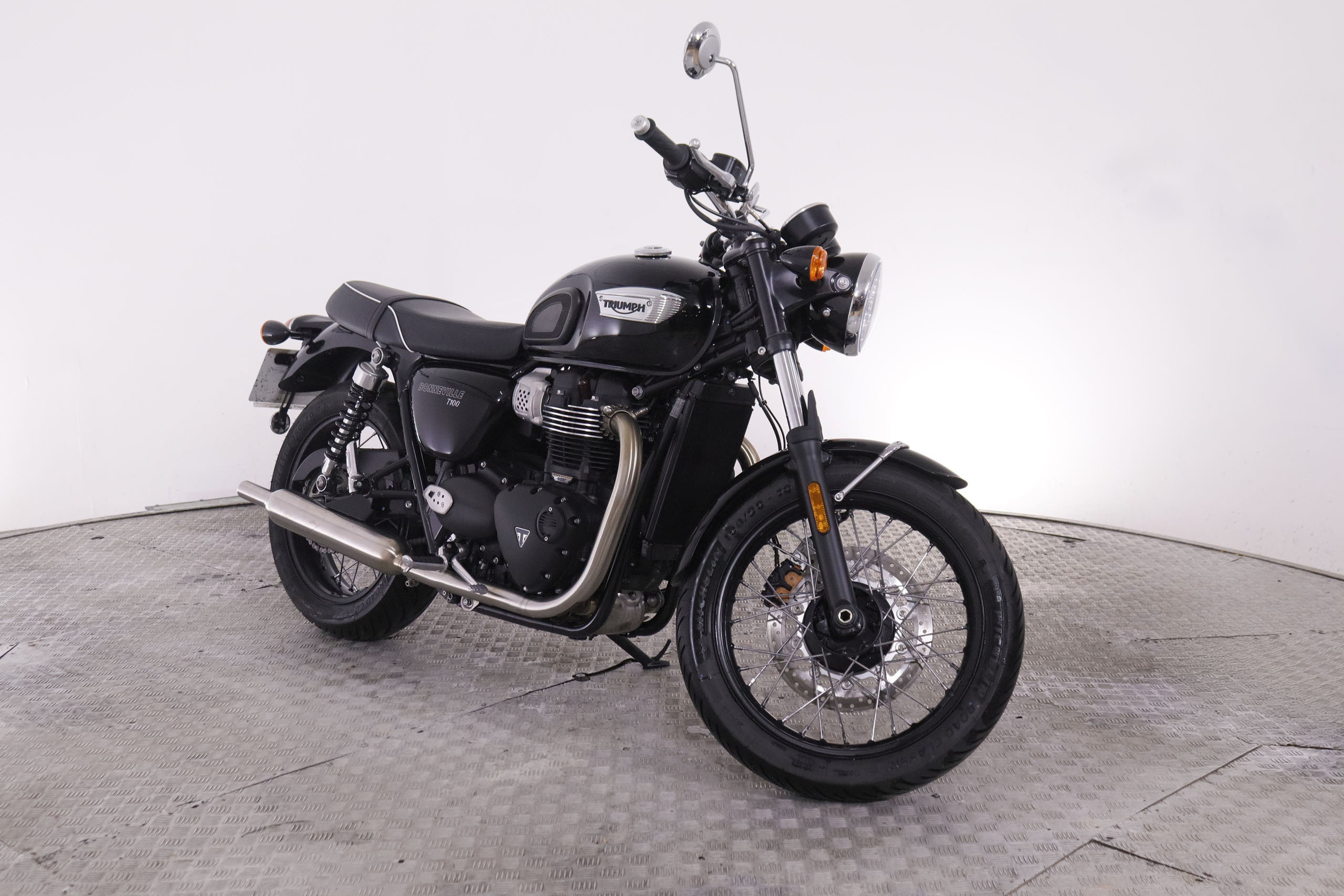 Triumph Bonneville T100 BONEVILLE T100 ABS ESP 65CV foto 5