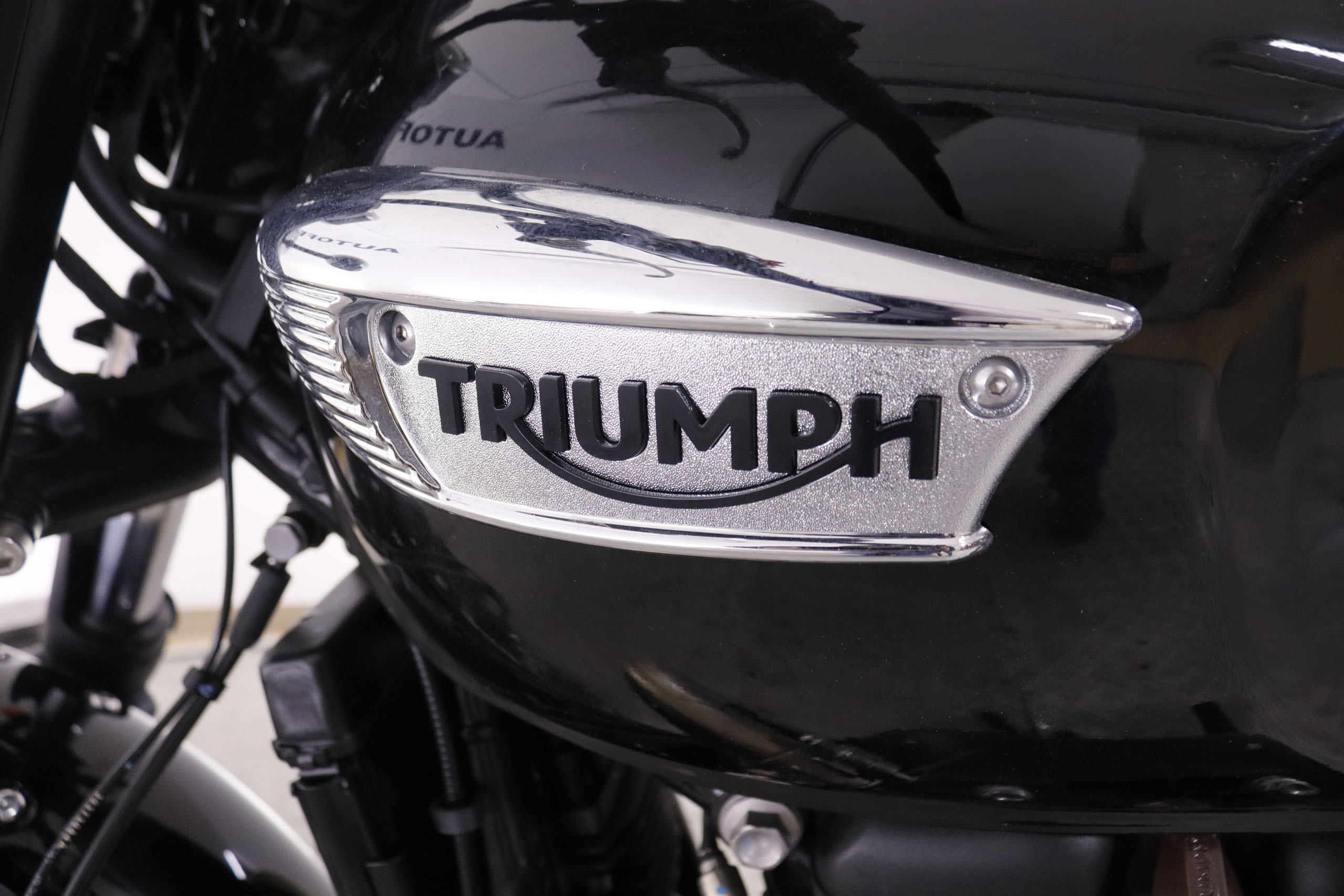 Triumph Bonneville T100 BONEVILLE T100 ABS ESP 65CV foto 21