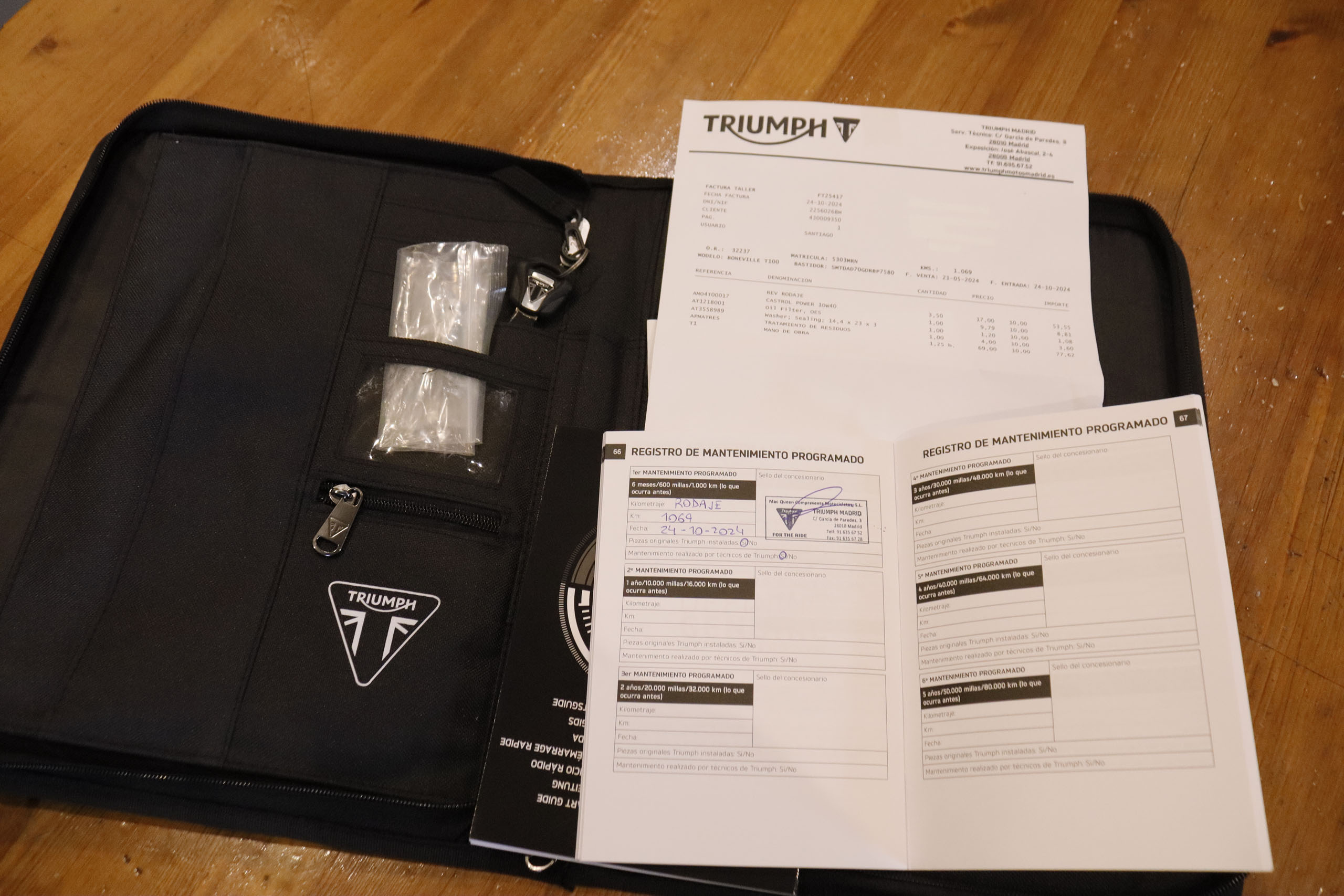 Triumph Bonneville T100 BONEVILLE T100 ABS ESP 65CV foto 24