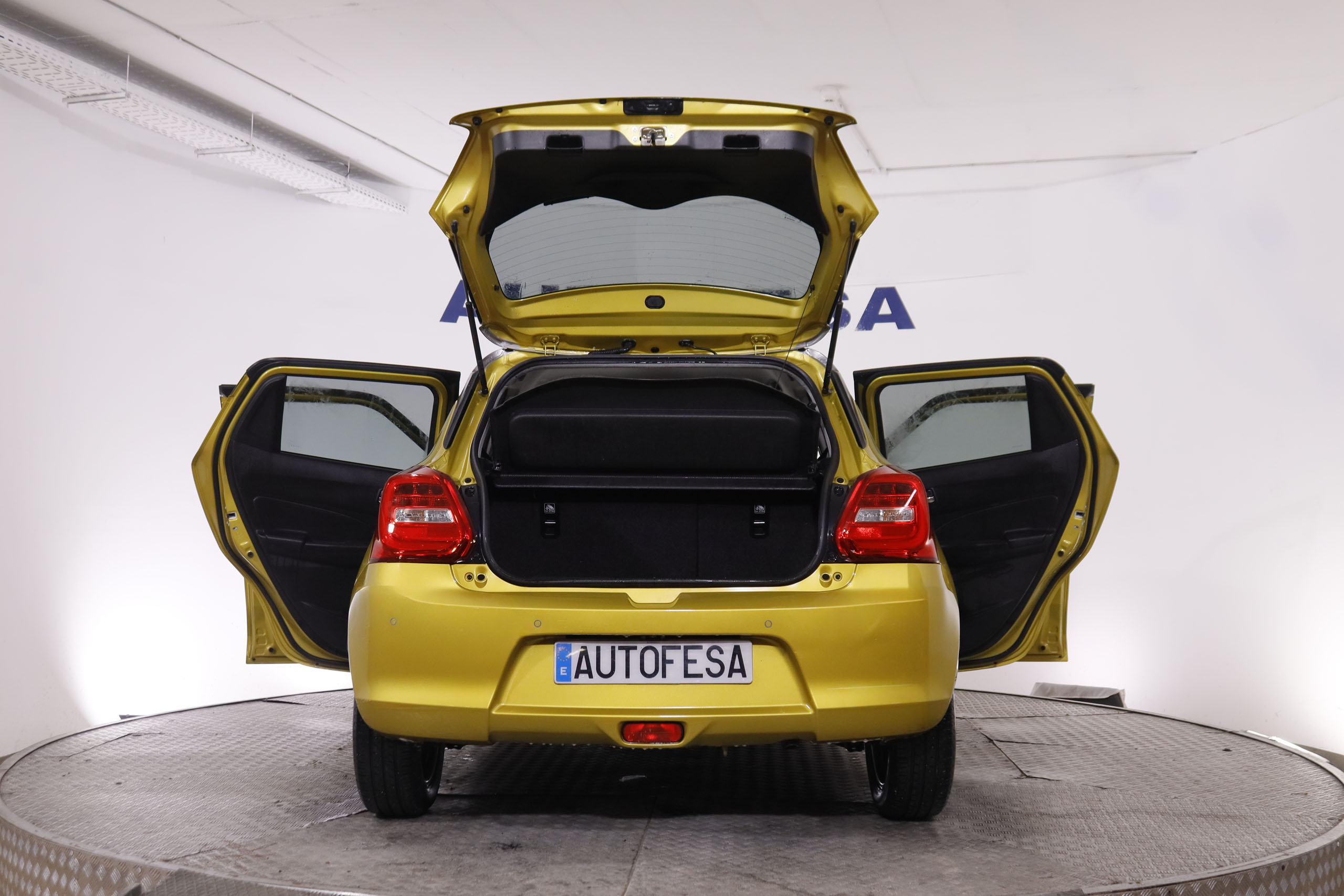 Suzuki Swift 1.2 HYBRID AUTO 83CV 5P # IVA DEDUCIBLE, NAVY foto 10