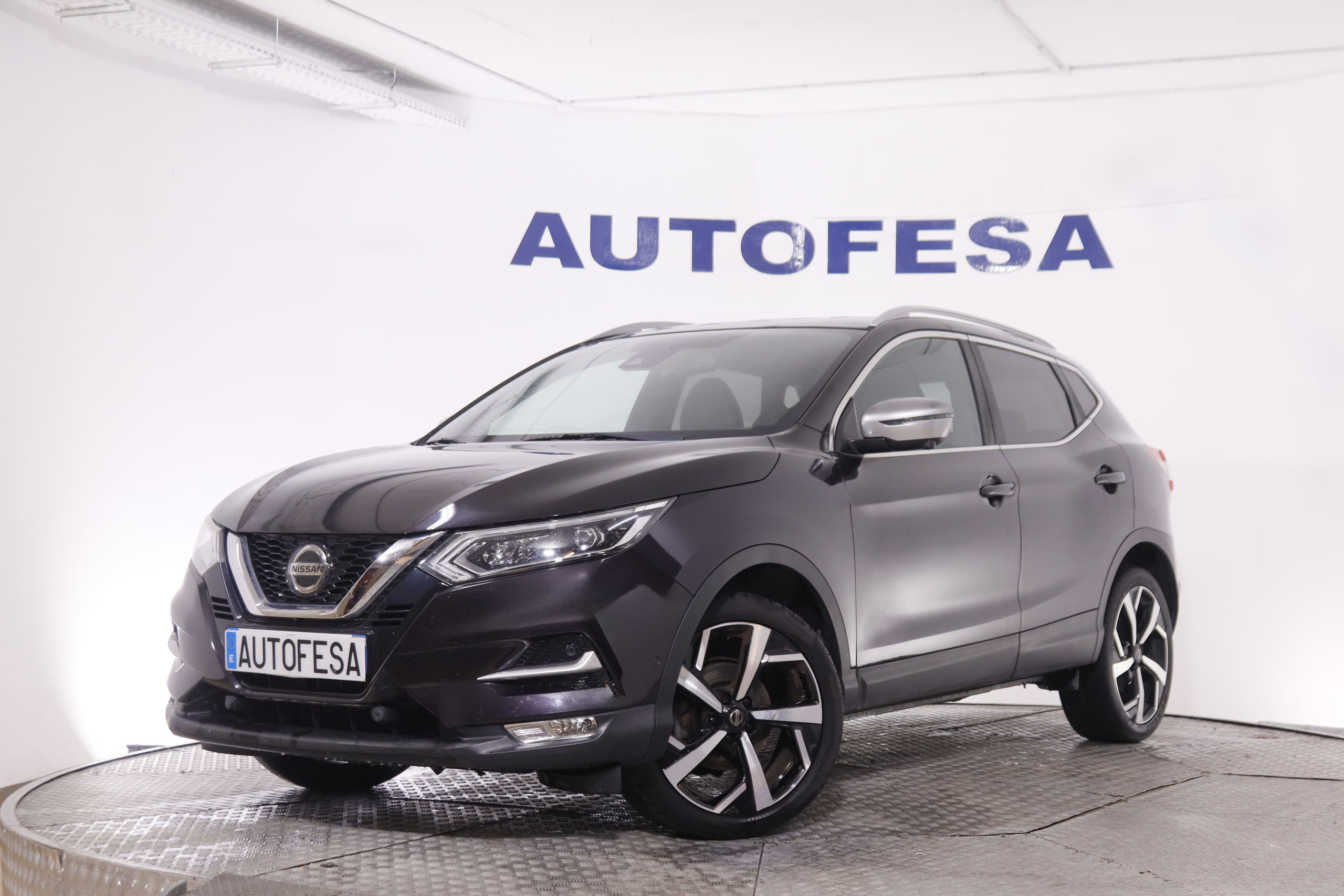 Nissan Qashqai 1.2 DIG-T TEKNA 115CV 5P # CUERO, TECHO PANORAMICO, NAVY, PARKTRONIC foto 1
