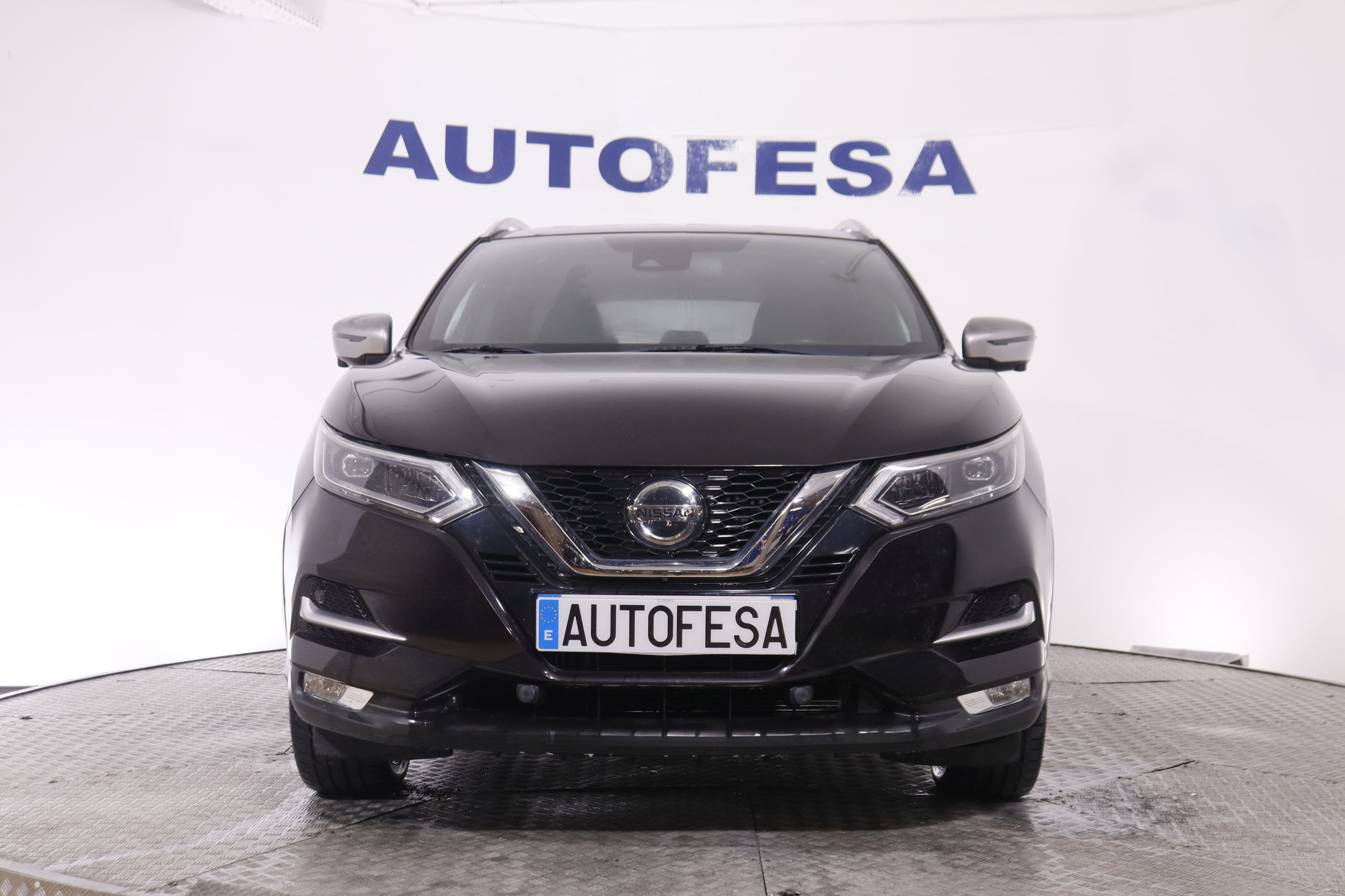 Nissan Qashqai 1.2 DIG-T TEKNA 115CV 5P # CUERO, TECHO PANORAMICO, NAVY, PARKTRONIC foto 2