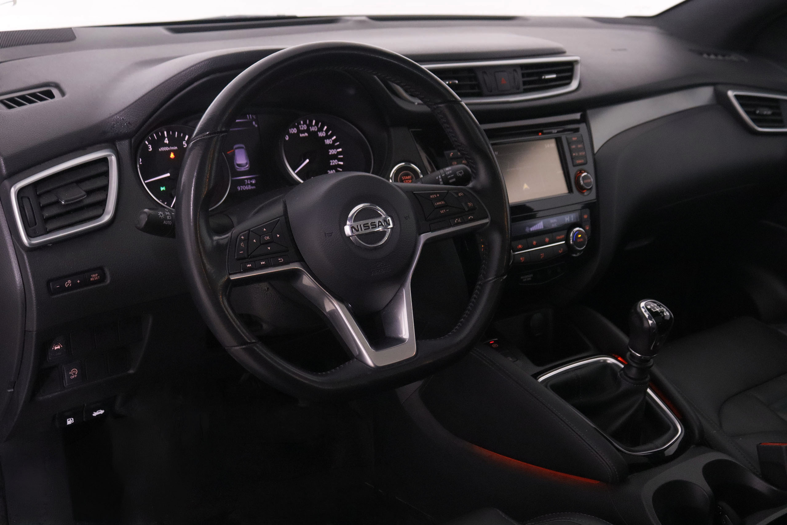 Nissan Qashqai 1.2 DIG-T TEKNA 115CV 5P # CUERO, TECHO PANORAMICO, NAVY, PARKTRONIC foto 15