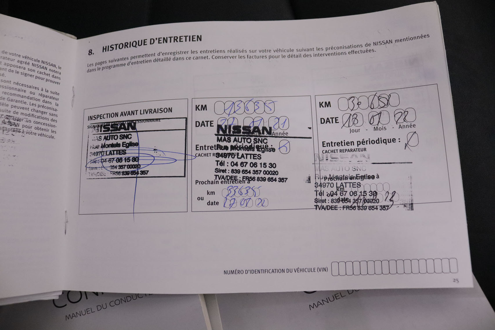 Nissan Qashqai 1.2 DIG-T TEKNA 115CV 5P # CUERO, TECHO PANORAMICO, NAVY, PARKTRONIC foto 30