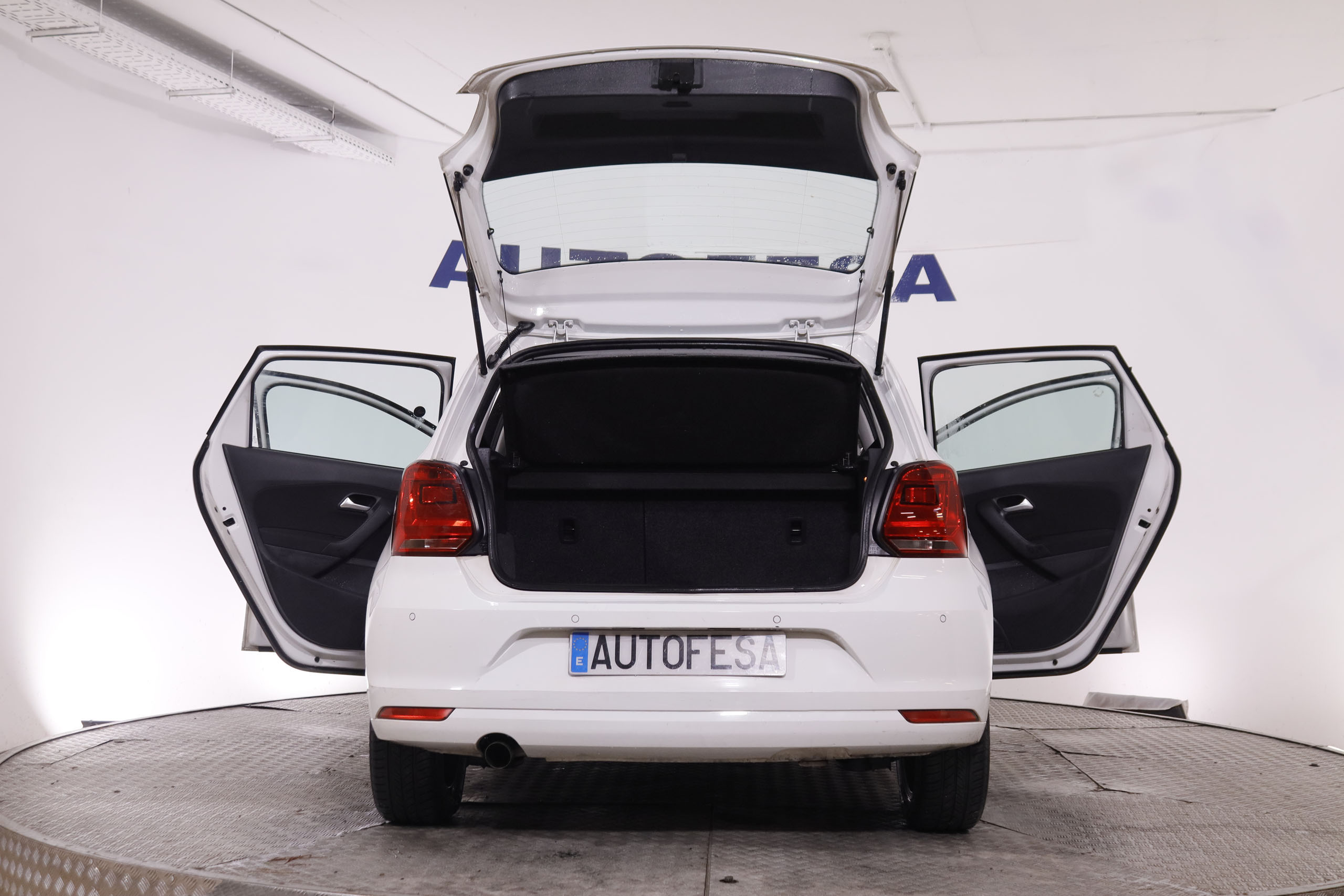 Volkswagen Polo 1.2 TSI ADVANCE 90CV 5P # NAVY, PARKTRONIC foto 10