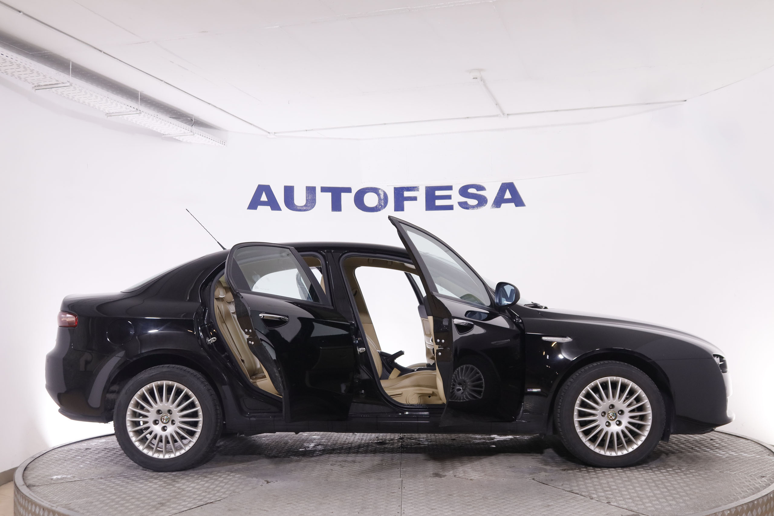 Alfa Romeo 159 1.9 JTD 8v 120 CV 5P # CUERO foto 11