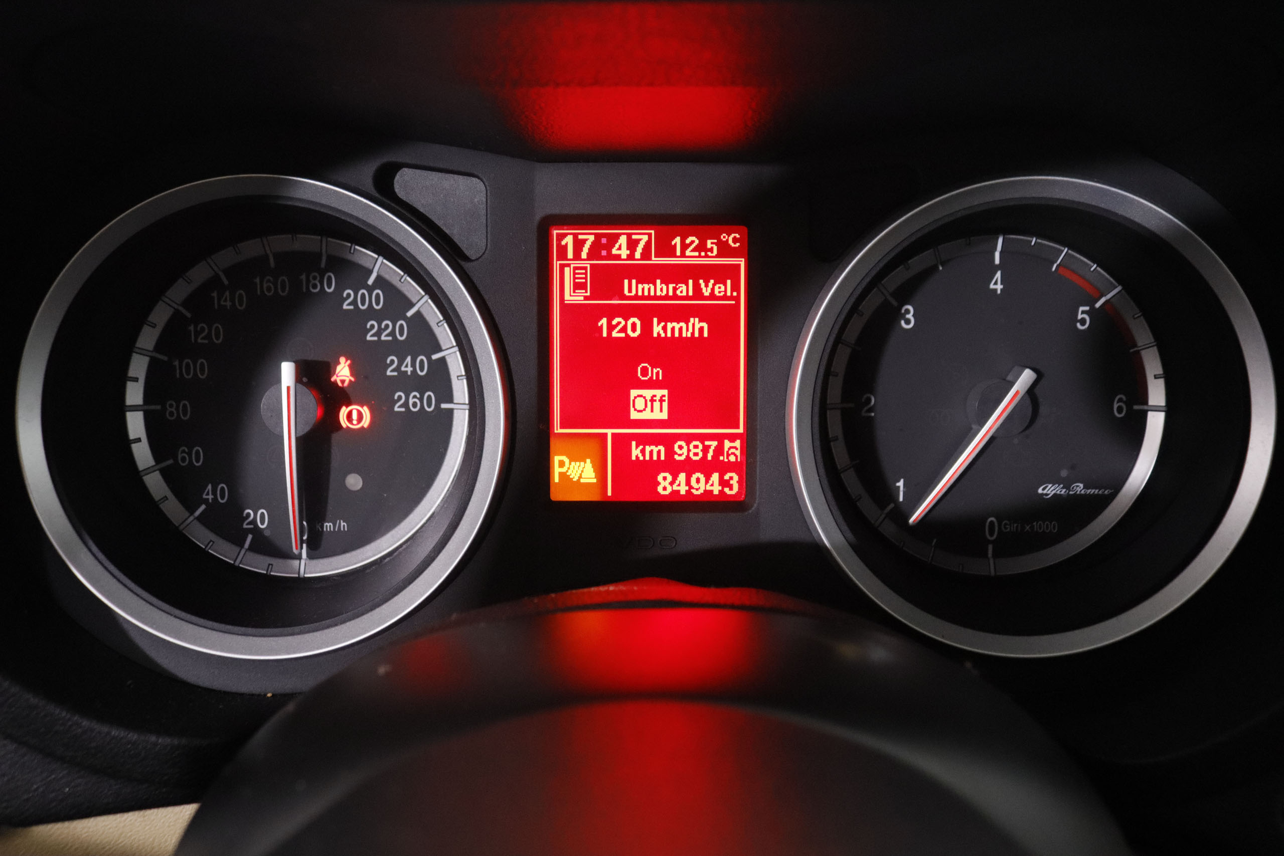 Alfa Romeo 159 1.9 JTD 8v 120 CV 5P # CUERO foto 17