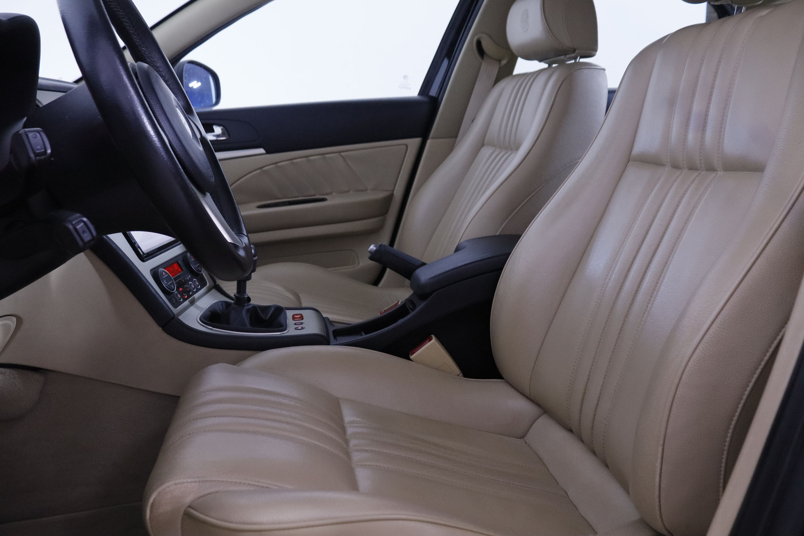 Alfa Romeo 159 1.9 JTD 8v 120 CV 5P # CUERO foto 21