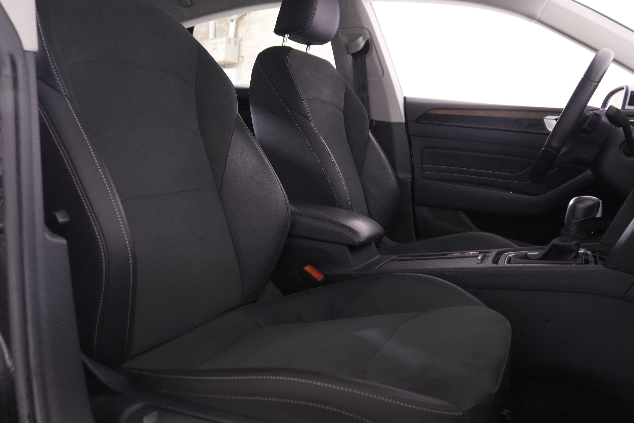 Volkswagen Arteon 2.0 TSI ELEGANCE DSG AUTO 190CV 5P # IVA DEDUCIBLE, NAVY, PARKTRONIC foto 25