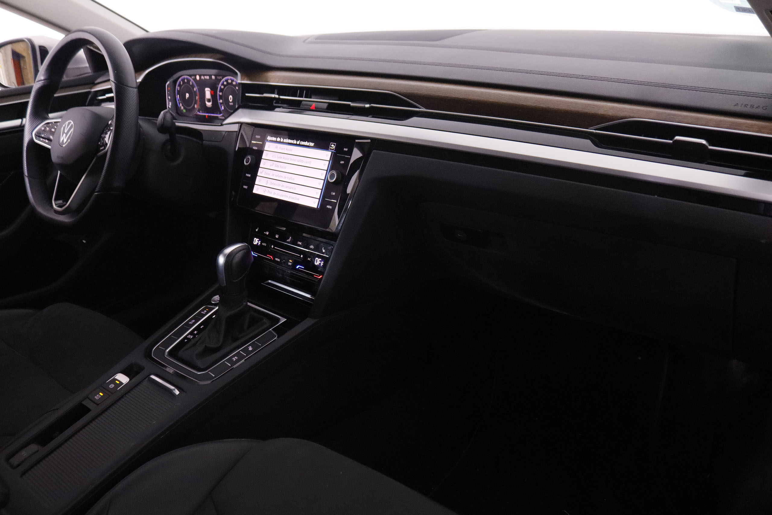 Volkswagen Arteon 2.0 TSI ELEGANCE DSG AUTO 190CV 5P # IVA DEDUCIBLE, NAVY, PARKTRONIC foto 15