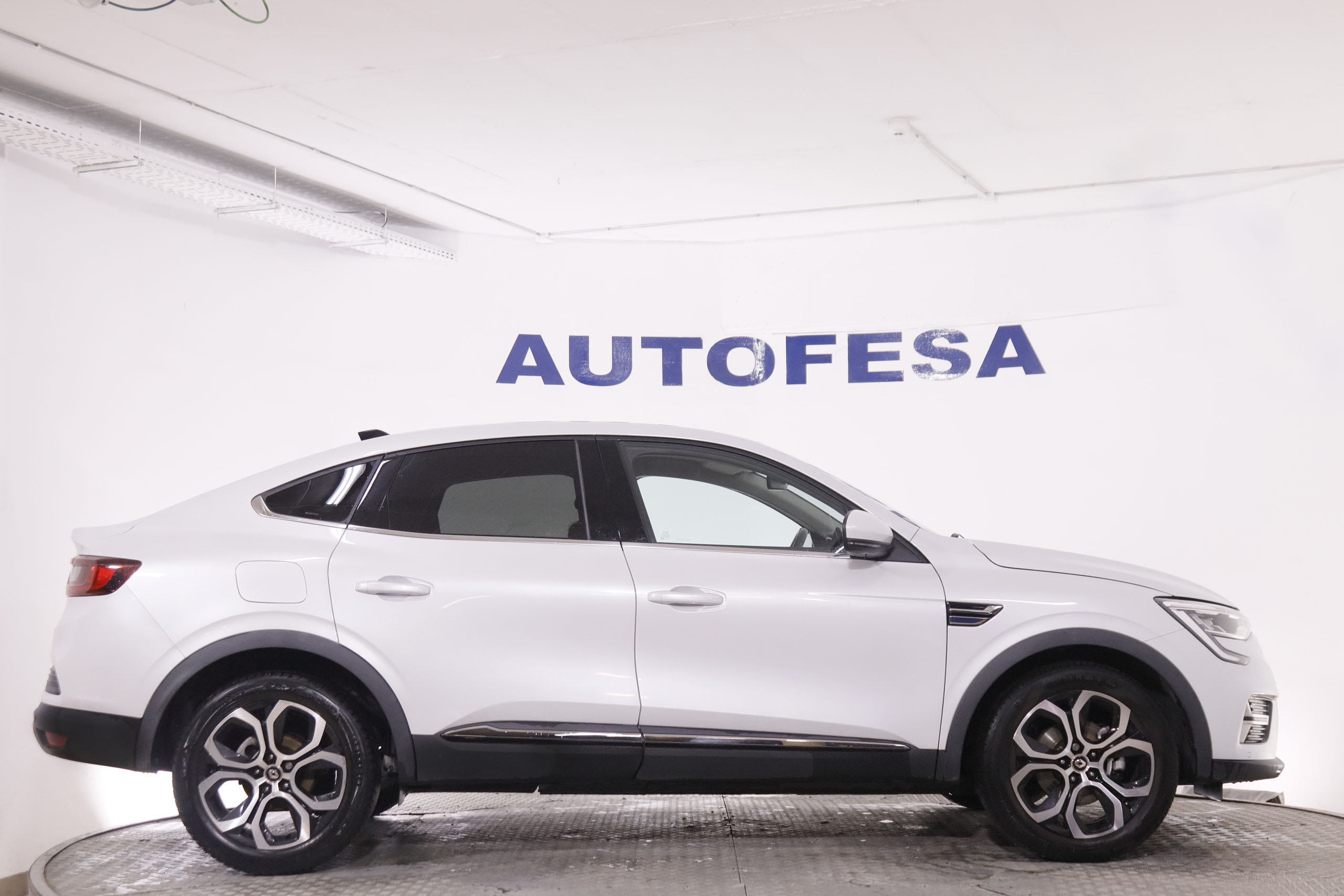 Renault ARKANA 1.6 E TECH INTENS AUTO 145CV 5P # IVA DEDUCIBLE, NAVY, PARKTRONIC foto 9