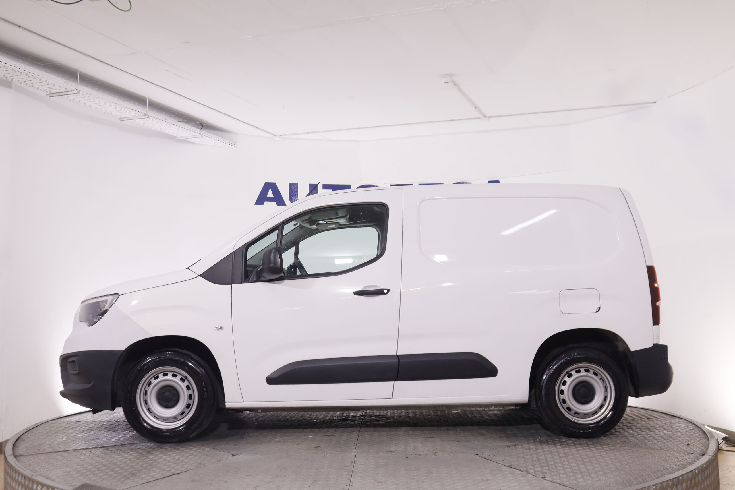 Opel Combo 1.5 TD H1 EXPRESS 650KG 100CV 4P # IVA DEDUCIBLE, PARKTRONIC foto 9