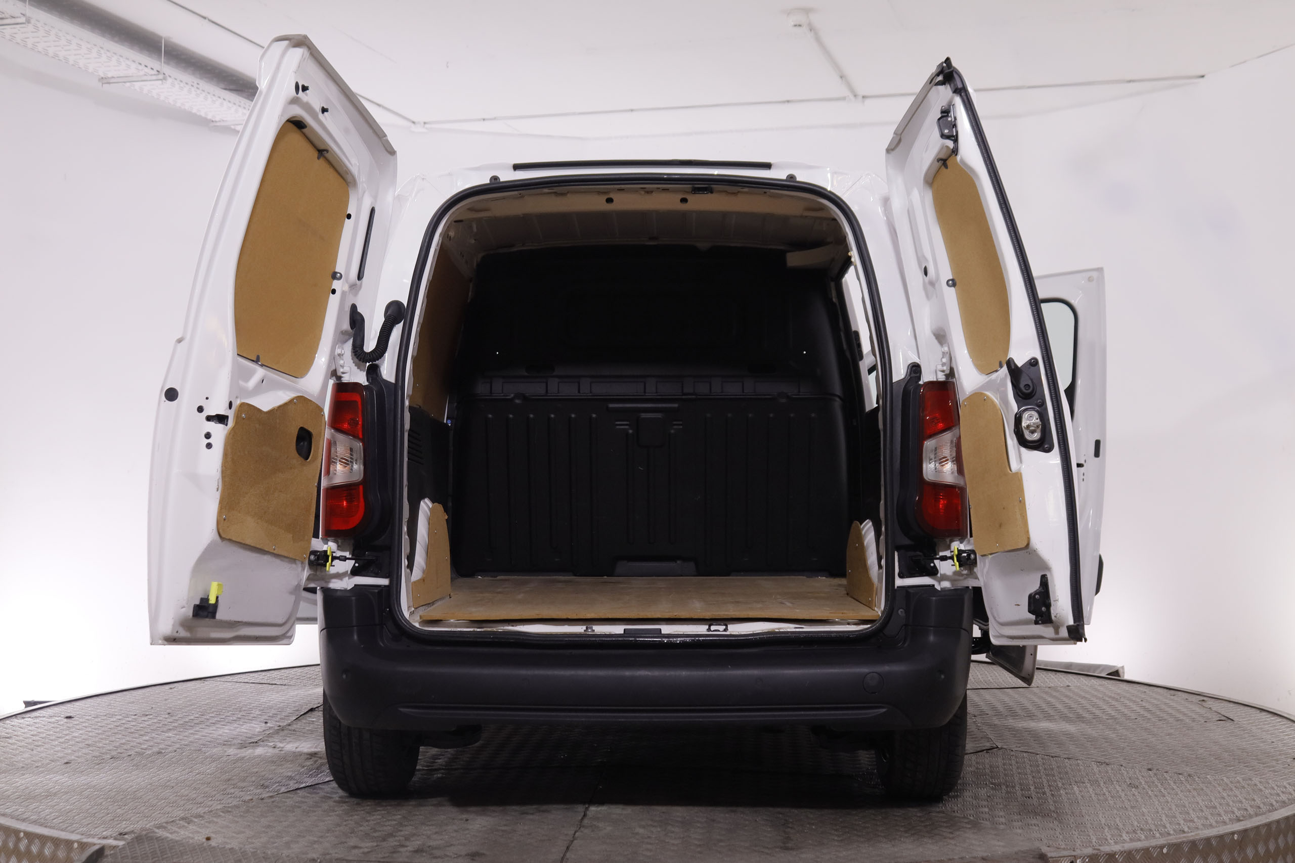 Opel Combo 1.5 TD H1 EXPRESS 650KG 100CV 4P # IVA DEDUCIBLE, PARKTRONIC foto 11