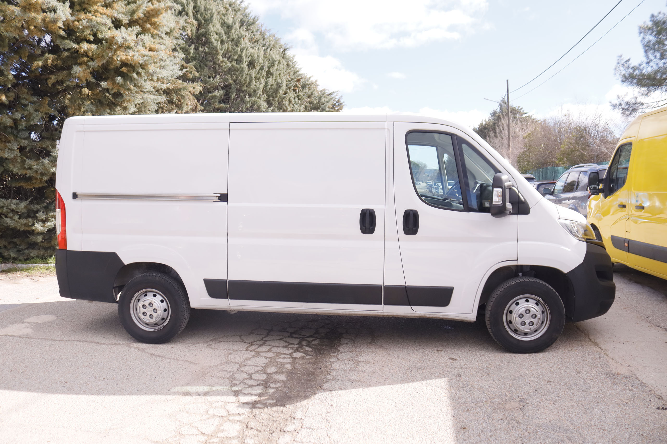 Opel Movano 2.2 BLUEHDI FURGO L2H1 140CV 4P VENTA SOLO PROFESIONALES # GARANTIA FAB 07/2026, IVA DEDUCIBLE, NAVY, PARKTRONIC 2.2 BLUEHDI FURGO L2H1 140CV 4P VENTA SOLO PROFESIONALES # GARANTIA FAB 07/2027, IVA DEDUCIBLE, NAVY, PARKTRONIC foto 13