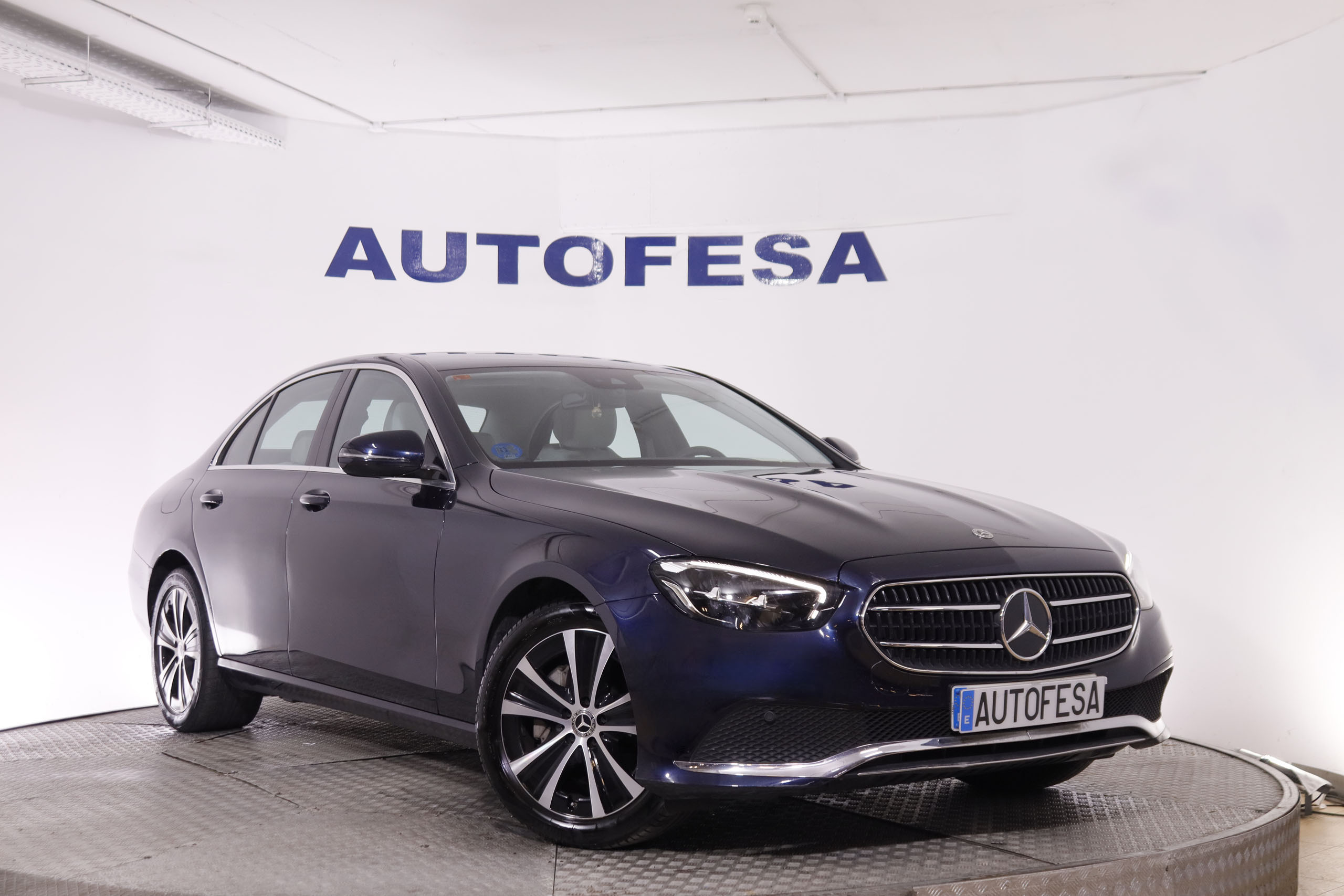Mercedes-benz E 300 CLASE E E300DE AUTO 306CV 4P # IVA DEDUCIBLE, NAVY, PARKTRONIC foto 3