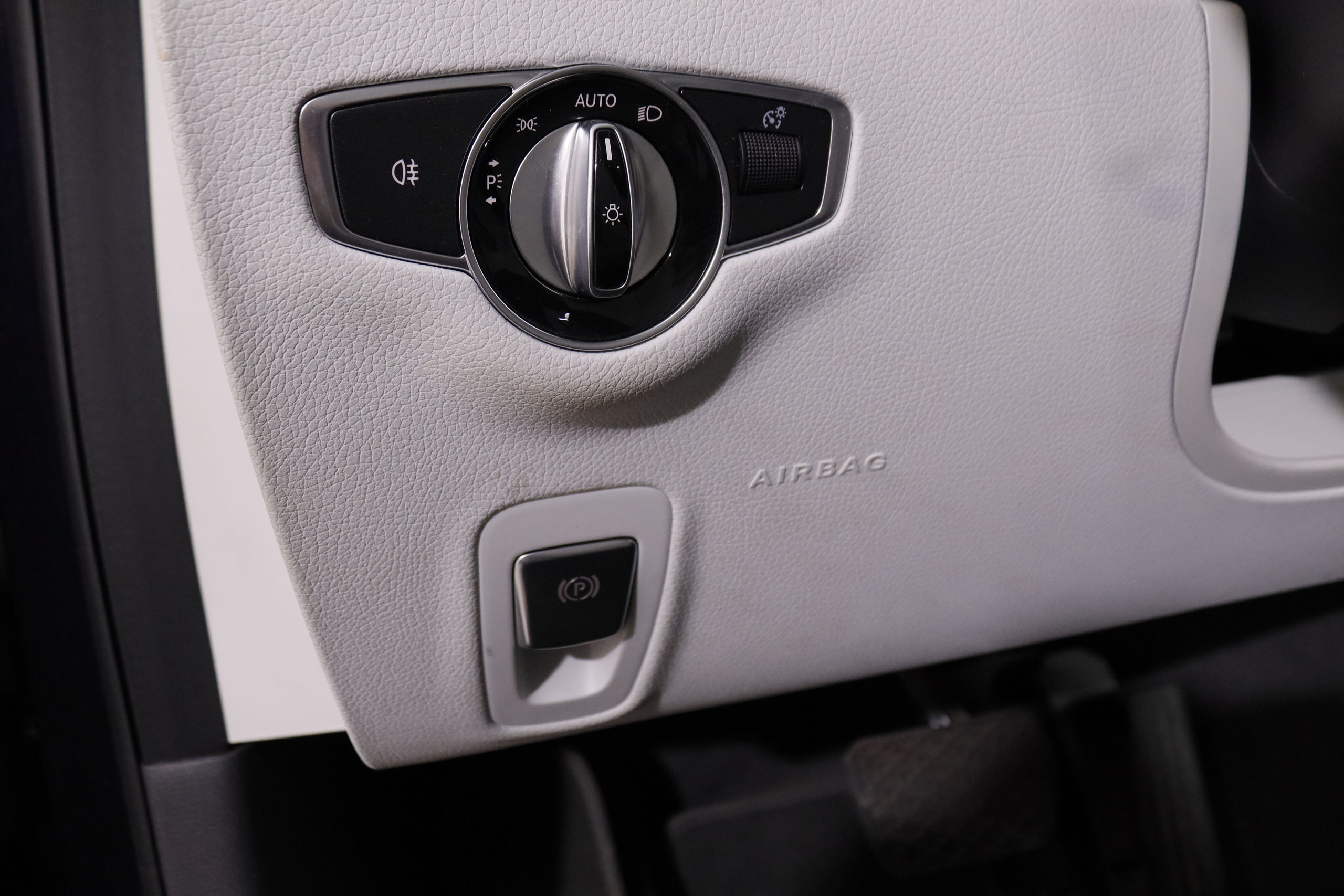 Mercedes-benz E 300 CLASE E E300DE AUTO 306CV 4P # IVA DEDUCIBLE, NAVY, PARKTRONIC foto 24