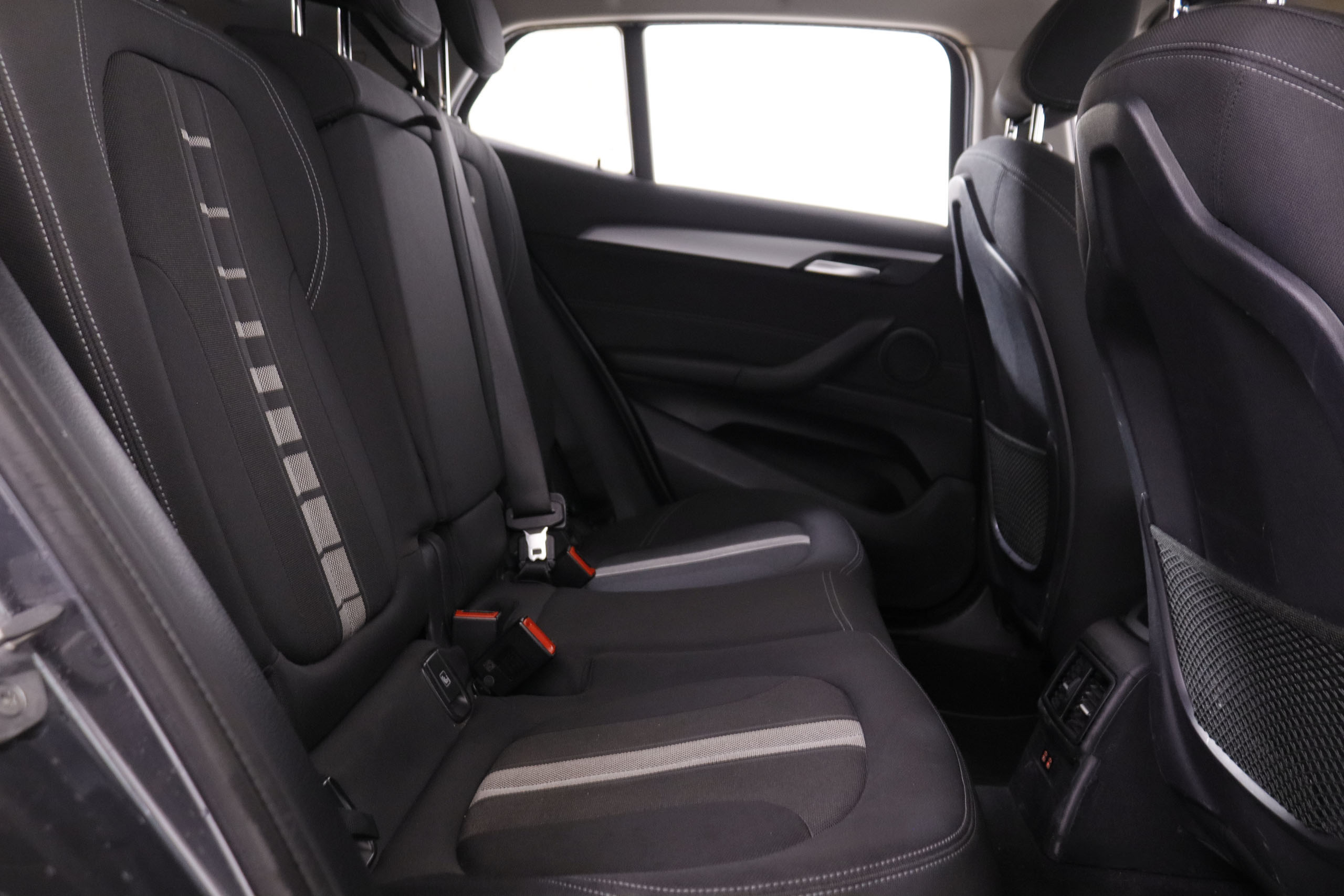 BMW X2 X2 18D SDRIVE AUTO 150CV 5P # NAVY, PARKTRONIC foto 29