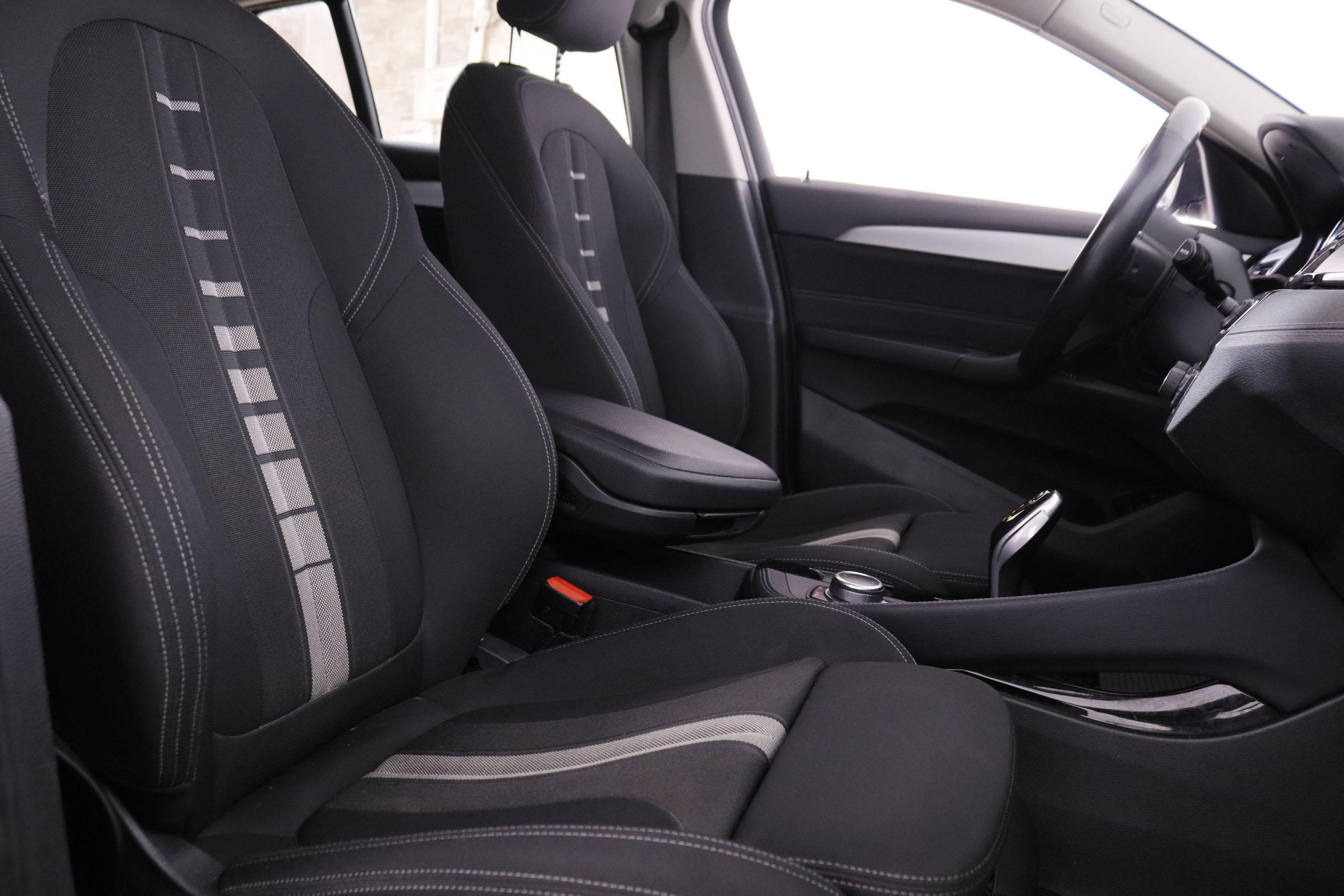 BMW X2 X2 18D SDRIVE AUTO 150CV 5P # NAVY, PARKTRONIC foto 28