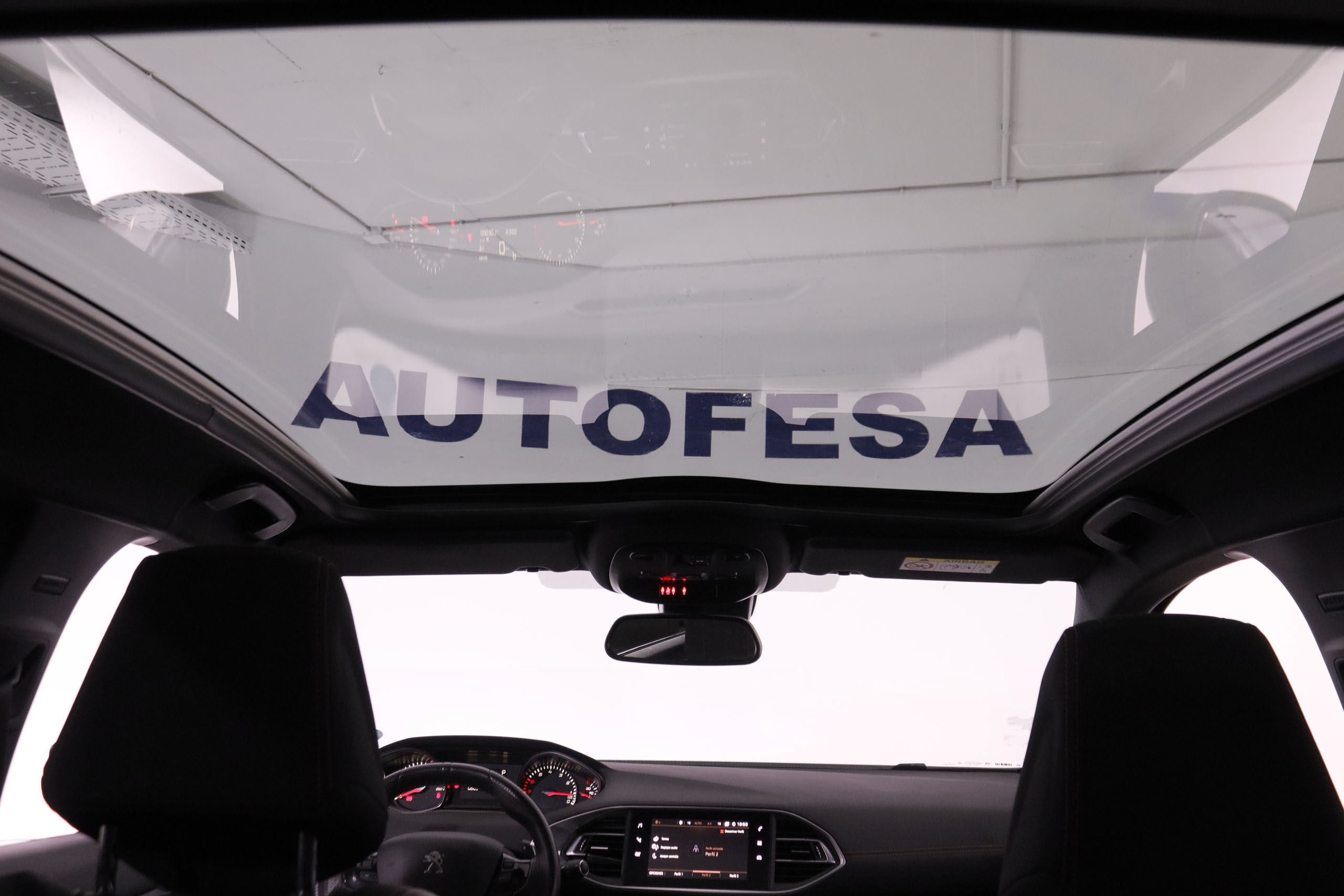 Peugeot 308 1.2 PURE TECH GT-LINE AUTO 130CV 5P # TECHO PANORAMICO, NAVY, PARKTRONIC 1.2 PURE TECH GT-LINE AUTO 130CV 5P # TECHO PANORAMICO, NAVY, PARKTRONIC foto 14