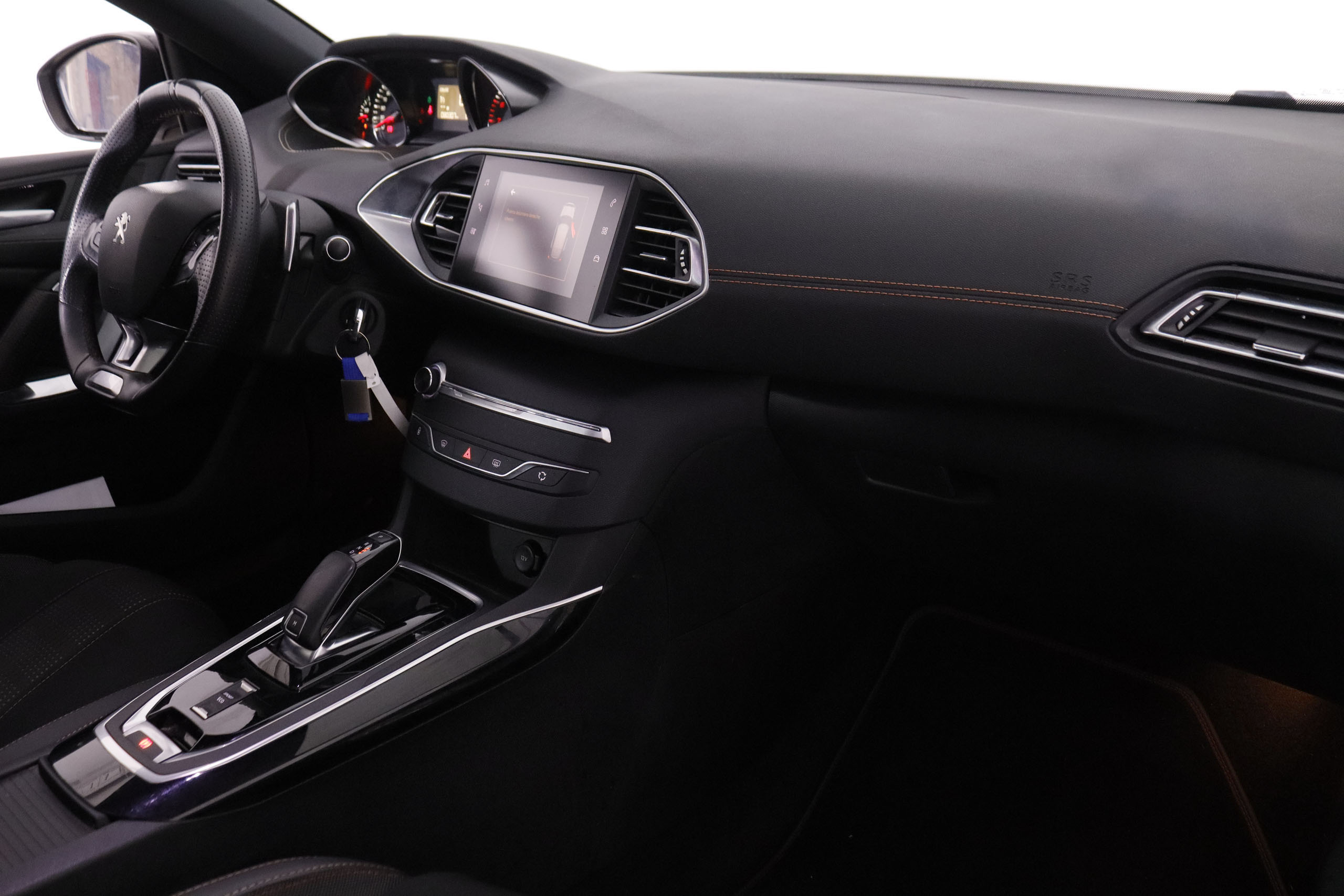 Peugeot 308 1.2 PURE TECH GT-LINE AUTO 130CV 5P # TECHO PANORAMICO, NAVY, PARKTRONIC 1.2 PURE TECH GT-LINE AUTO 130CV 5P # TECHO PANORAMICO, NAVY, PARKTRONIC foto 17