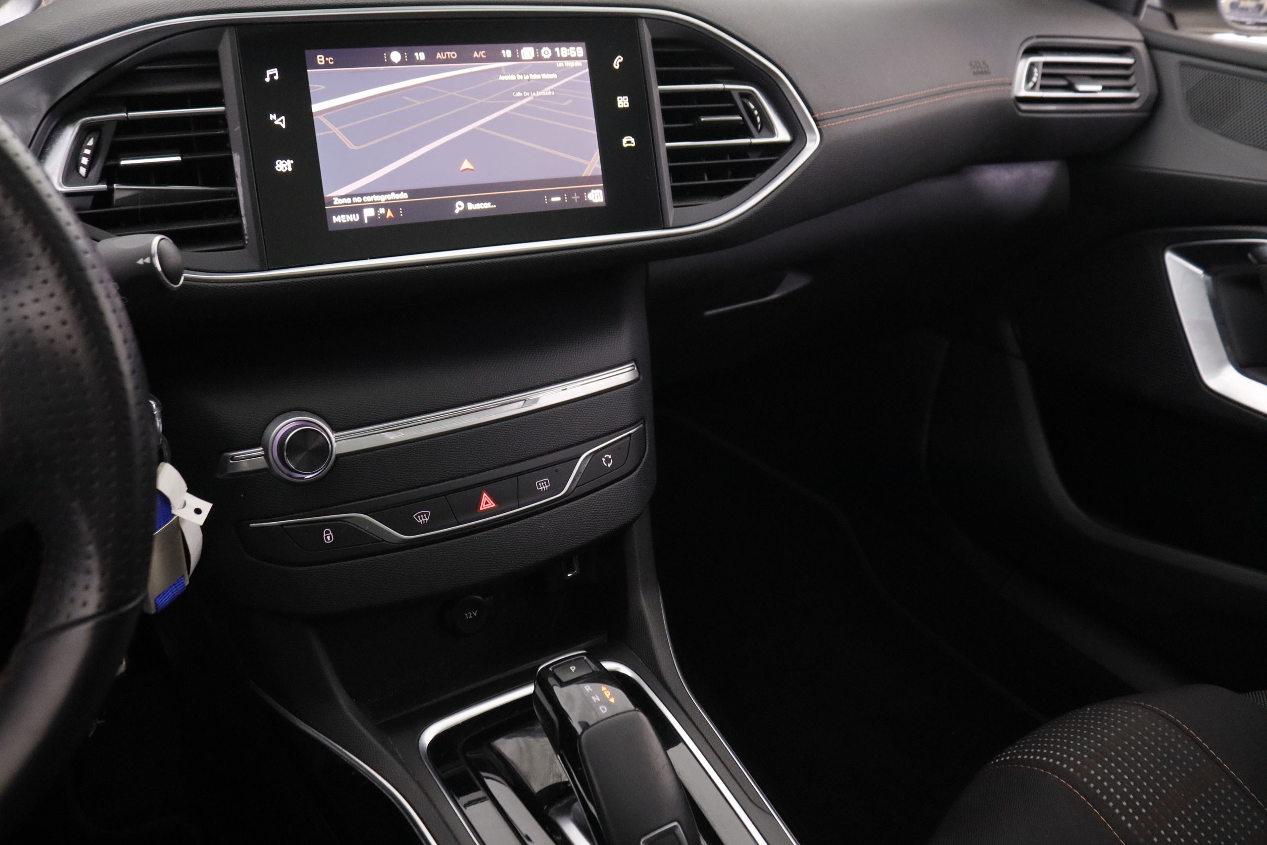 Peugeot 308 1.2 PURE TECH GT-LINE AUTO 130CV 5P # TECHO PANORAMICO, NAVY, PARKTRONIC 1.2 PURE TECH GT-LINE AUTO 130CV 5P # TECHO PANORAMICO, NAVY, PARKTRONIC foto 20