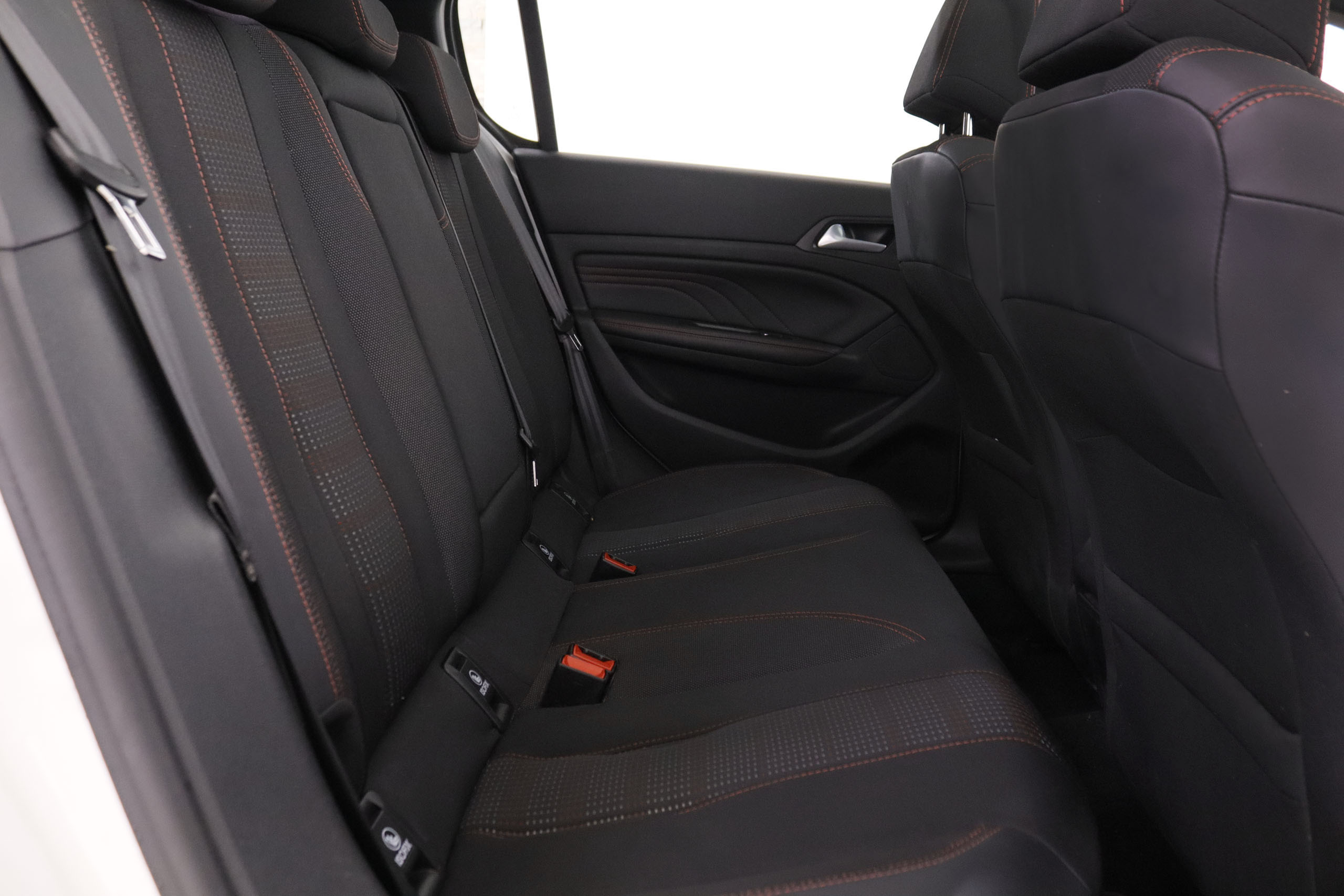 Peugeot 308 1.2 PURE TECH GT-LINE AUTO 130CV 5P # TECHO PANORAMICO, NAVY, PARKTRONIC 1.2 PURE TECH GT-LINE AUTO 130CV 5P # TECHO PANORAMICO, NAVY, PARKTRONIC foto 27