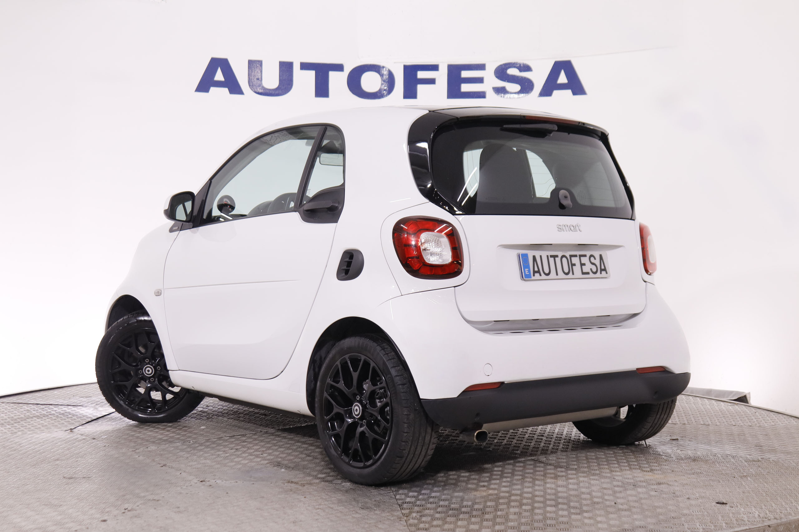 Smart Fortwo 0.9 COUPE PASSION AUTO 71CV 2P foto 5