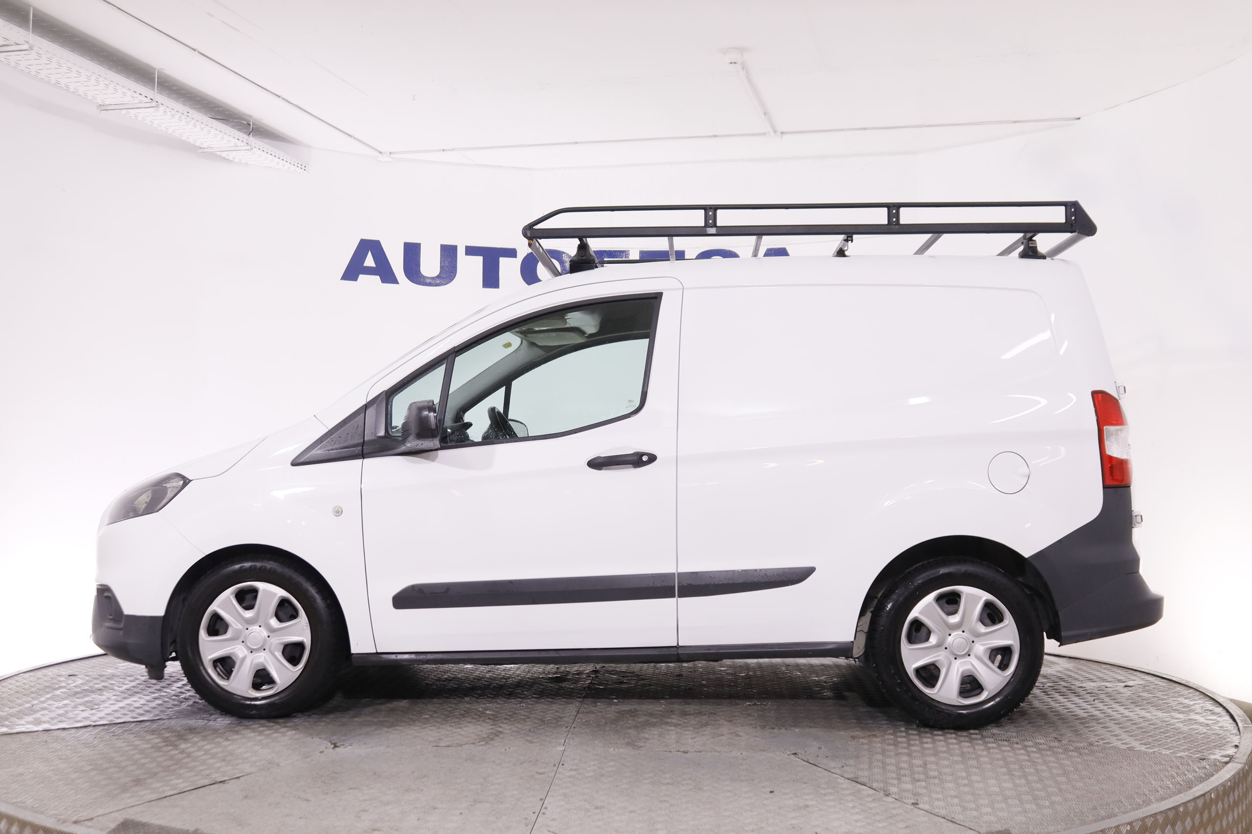 Ford Transit Courier 1.5 TDCI VAN TREND 75CV 3P # IVA DEDUCIBLE foto 13