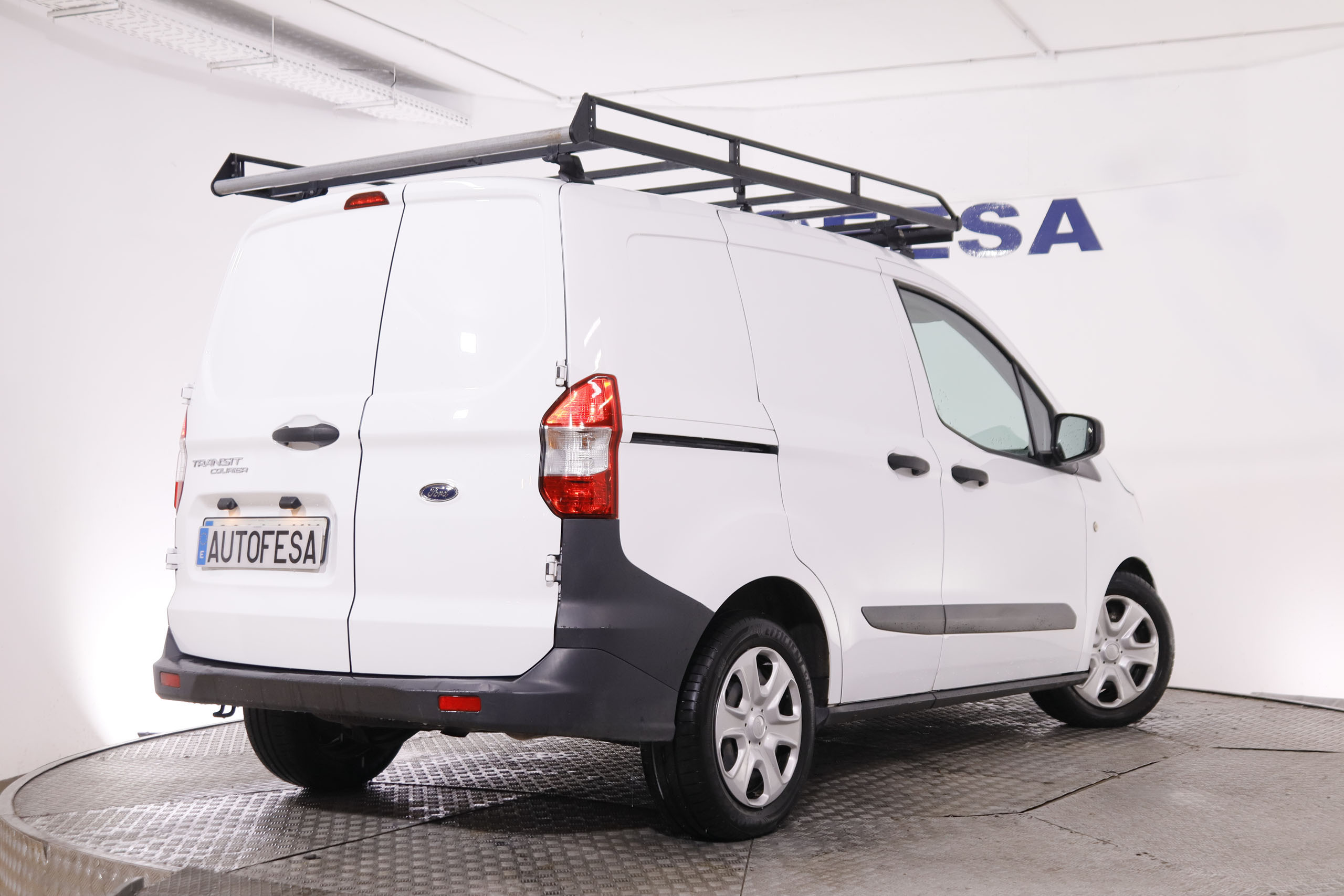 Ford Transit Courier 1.5 TDCI VAN TREND 75CV 3P # IVA DEDUCIBLE foto 7