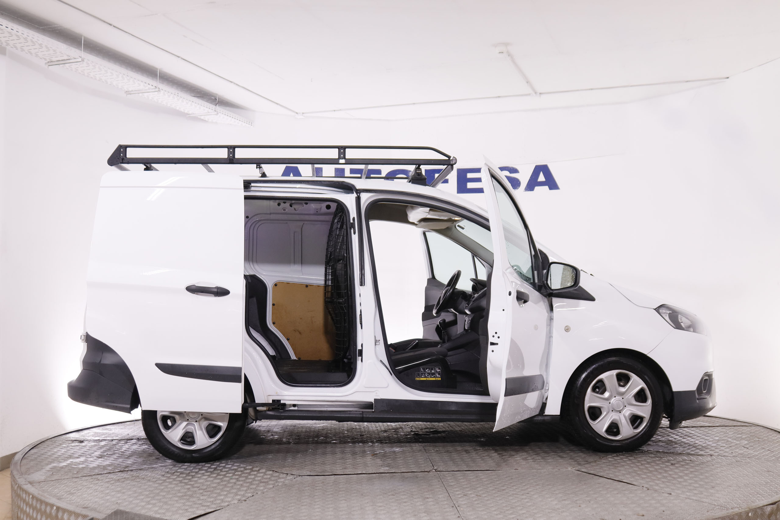 Ford Transit Courier 1.5 TDCI VAN TREND 75CV 3P # IVA DEDUCIBLE foto 11