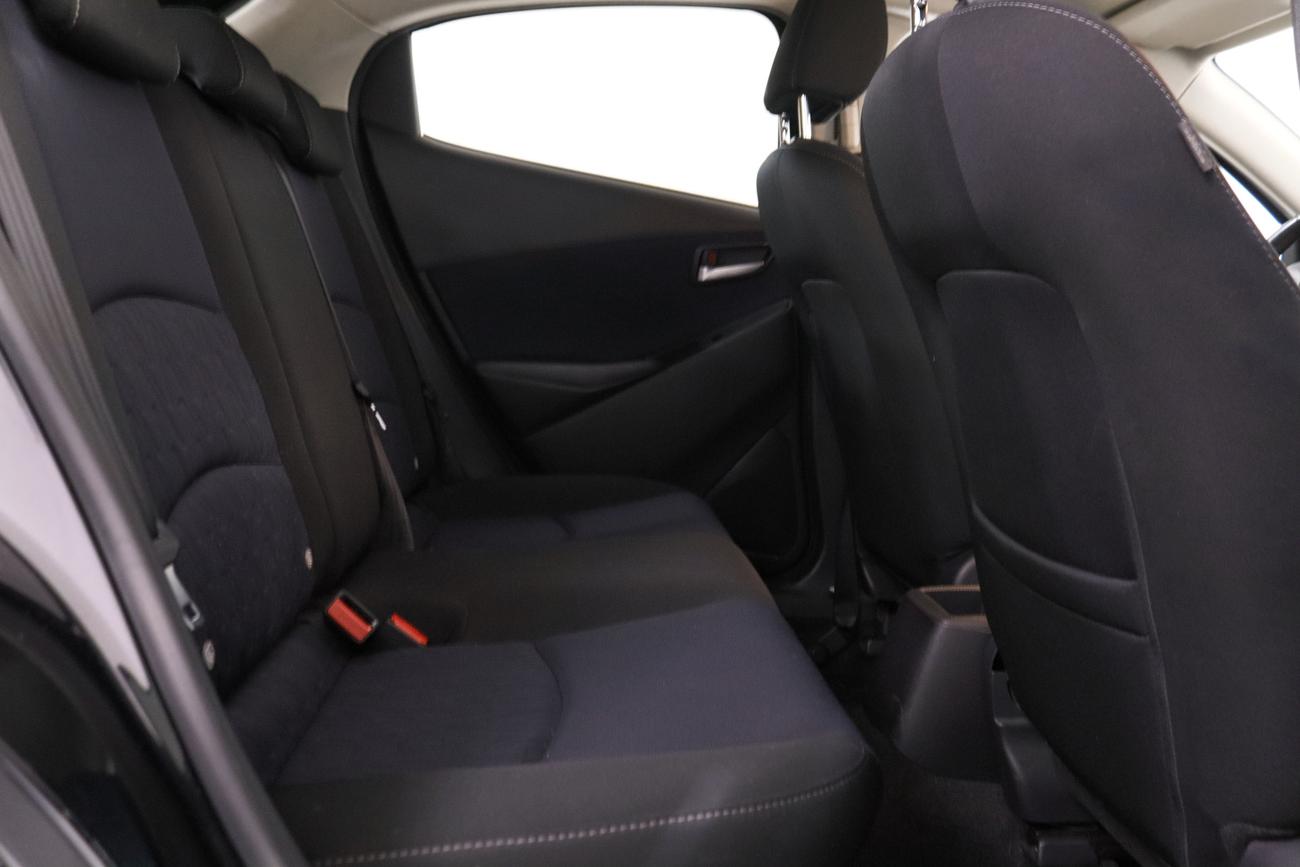 Mazda 2 1.5 STYLE PLUS CONFORT 90CV 5P # NAVY, PARKTRONIC foto 23