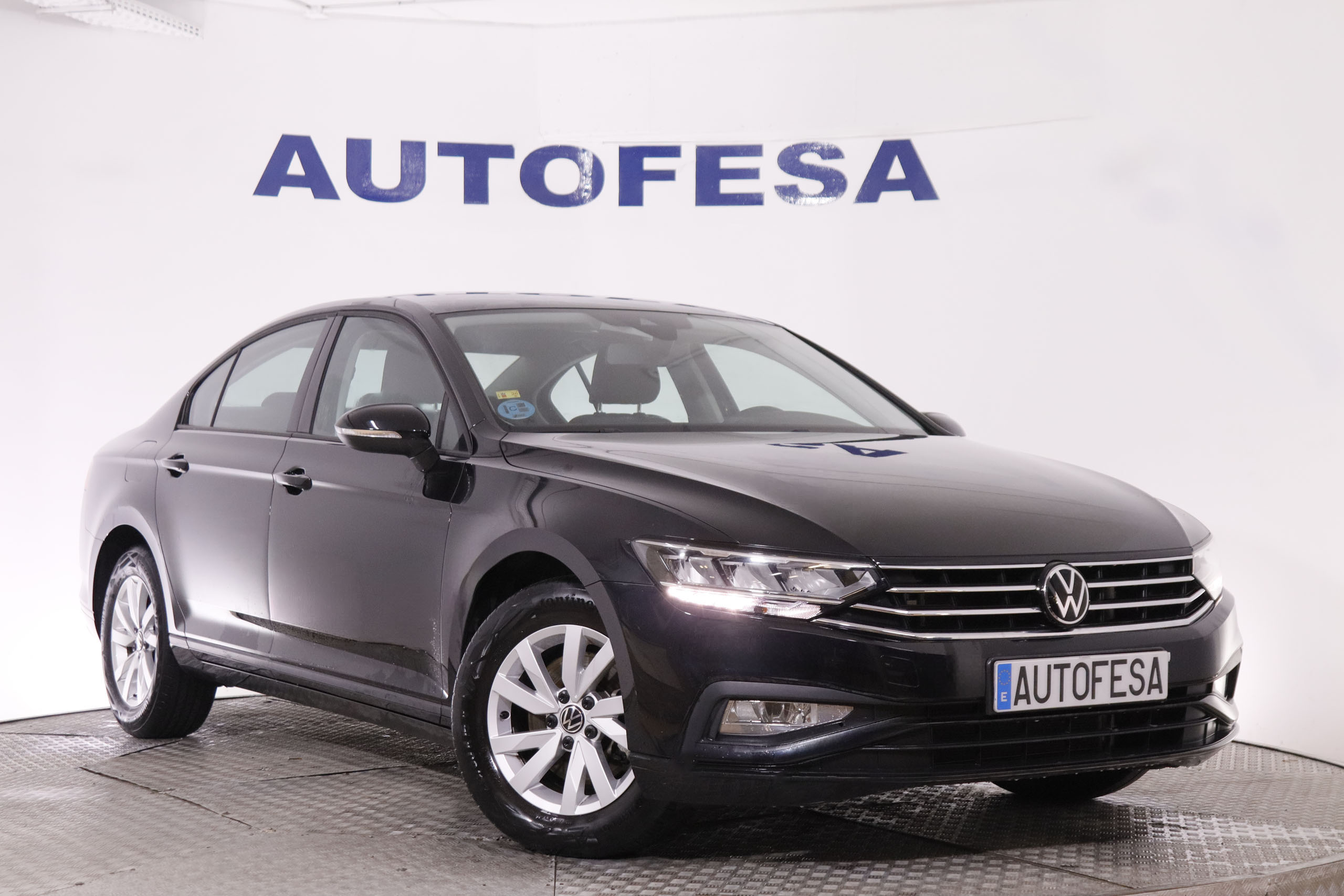 Volkswagen Passat 2.0 TDI 150CV 5P # IVA DEDUCIBLE, NAVY foto 3