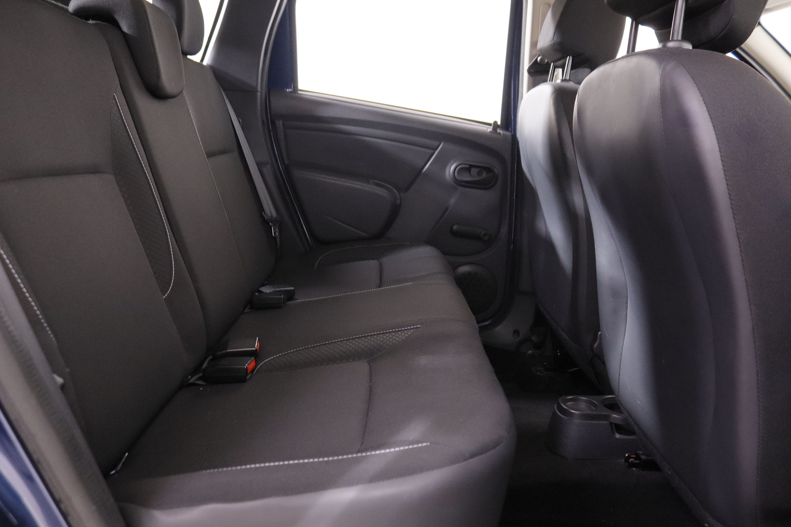 Dacia Duster 1.3 TCE 4X4 125CV 5P # PARKTRONIC foto 24