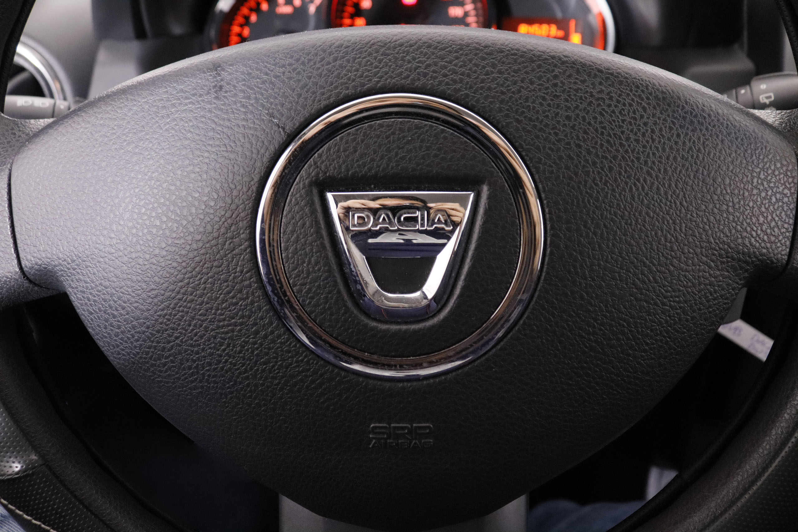 Dacia Duster 1.3 TCE 4X4 125CV 5P # PARKTRONIC foto 17