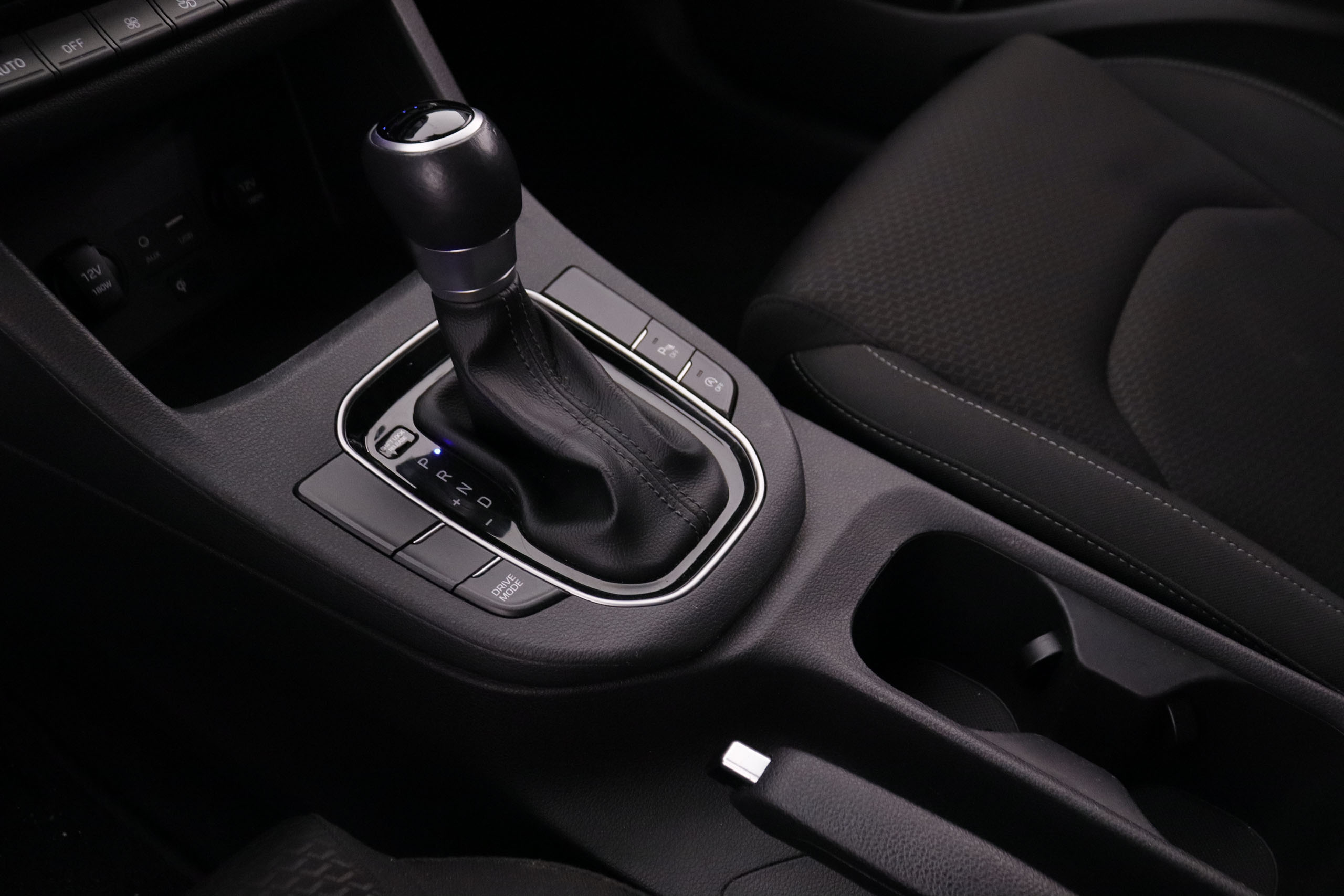 Hyundai I30 1.4 AUTO 140CV 5P # NAVY, PARKTRONIC foto 22