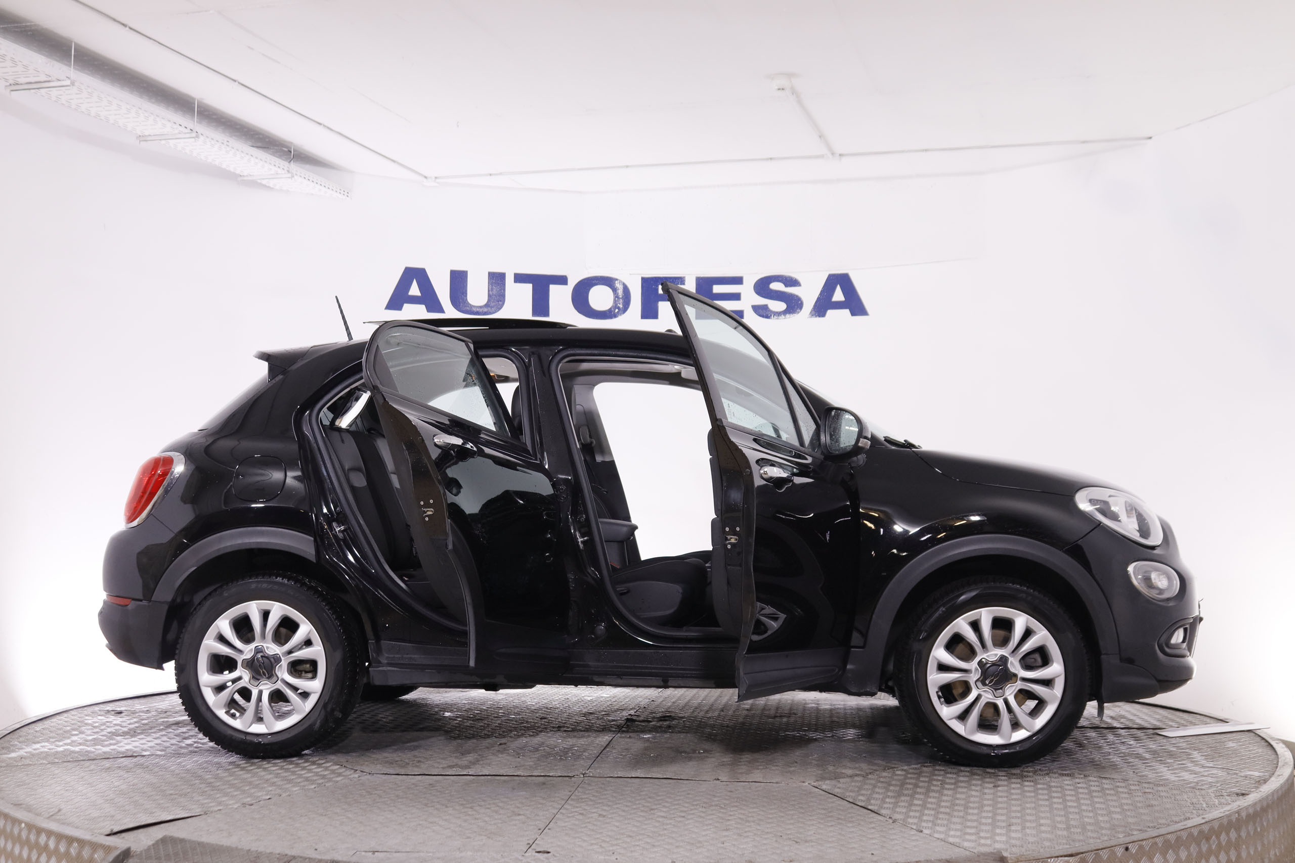 Fiat 500X 1.4 MULTIAIR AUTO POPSTAR 140CV 5P # TECHO ELEC PANORAMICO, NAVY foto 11