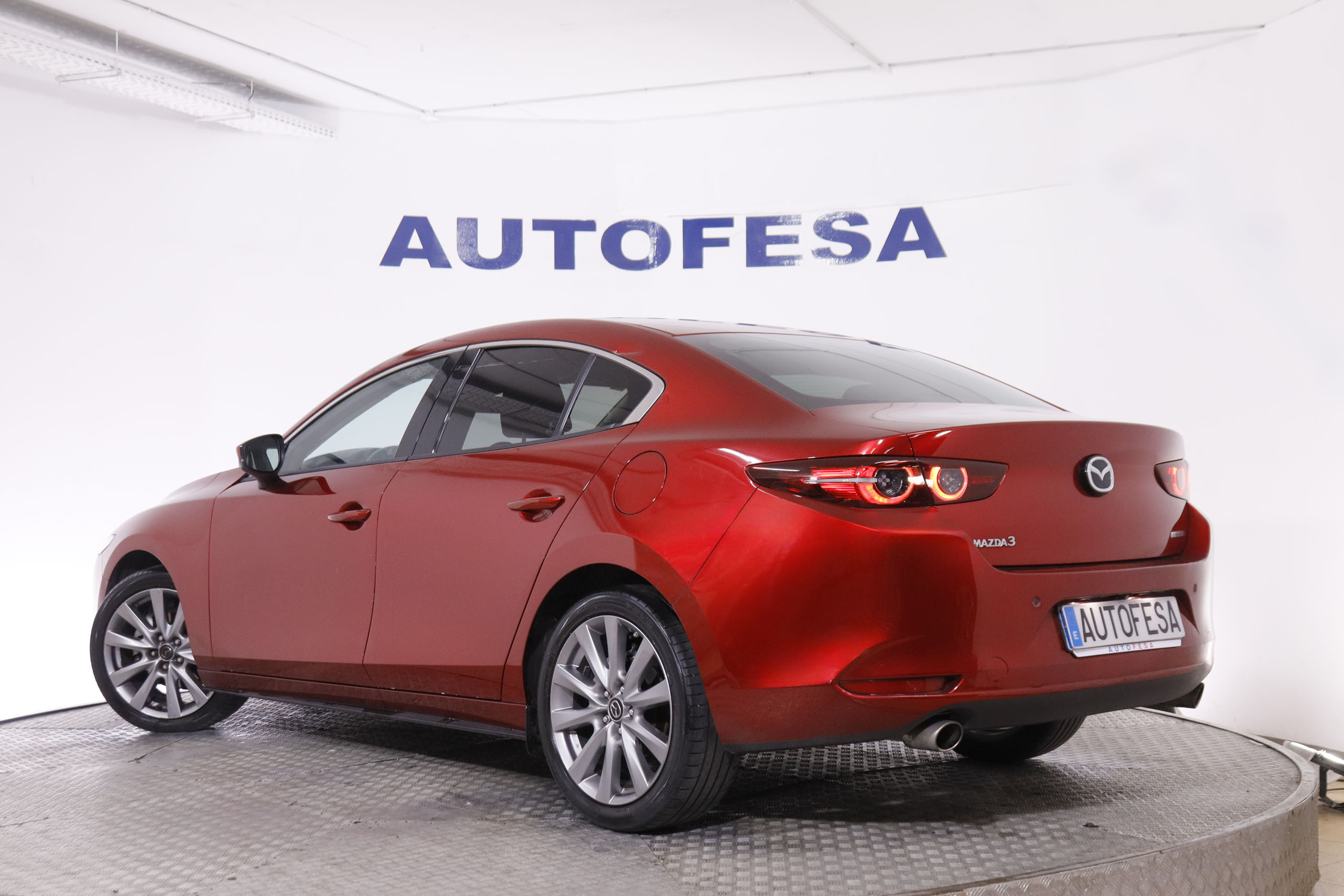 Mazda 3 2.0 HEV SEDAN ZENITH E-SKYACTIV 120CV 4P # IVA DEDUCIBLE, NAVY, PARKTRONIC foto 30