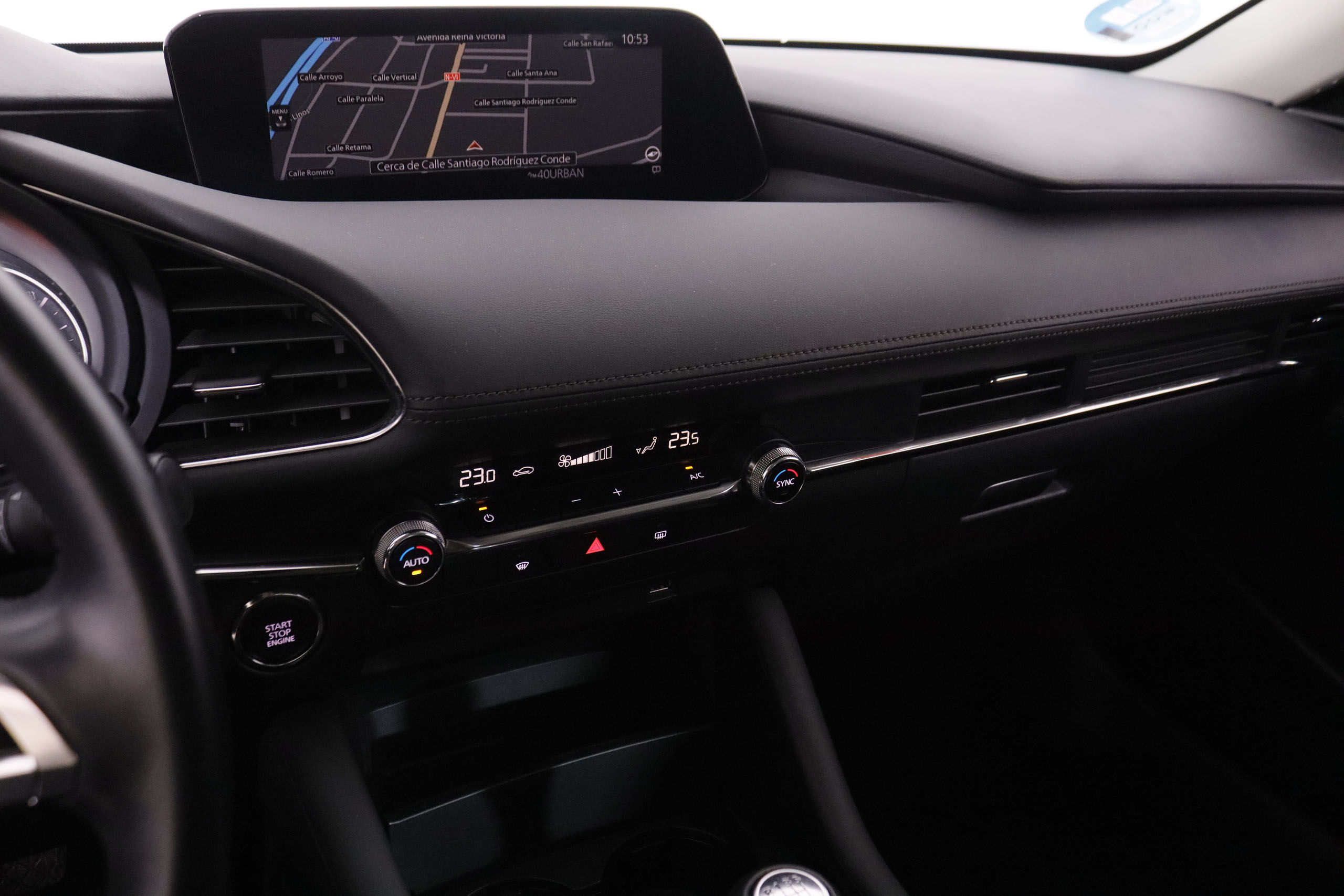 Mazda 3 2.0 HEV SEDAN ZENITH E-SKYACTIV 120CV 4P # IVA DEDUCIBLE, NAVY, PARKTRONIC foto 17