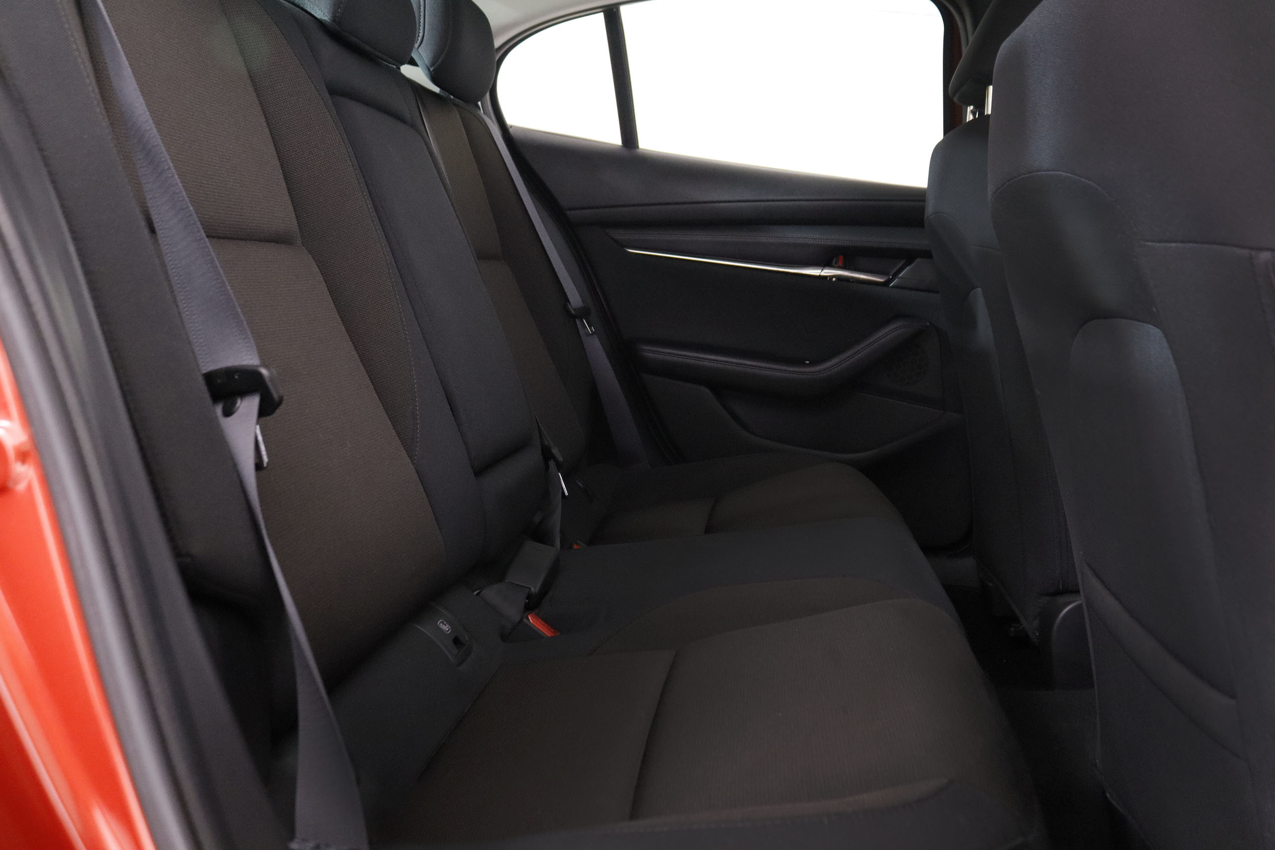 Mazda 3 2.0 HEV SEDAN ZENITH E-SKYACTIV 120CV 4P # IVA DEDUCIBLE, NAVY, PARKTRONIC foto 29